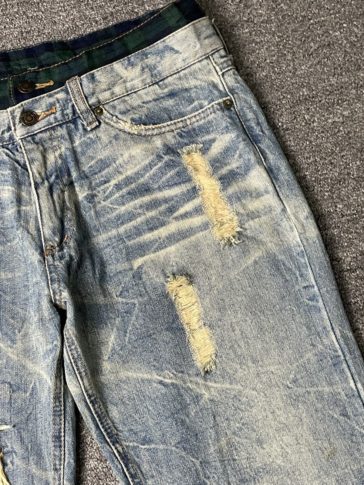 Vintage Japanese Brand Distressed Denim Ripped Jeans (67) Size US 32 / EU 48 - 4 Thumbnail