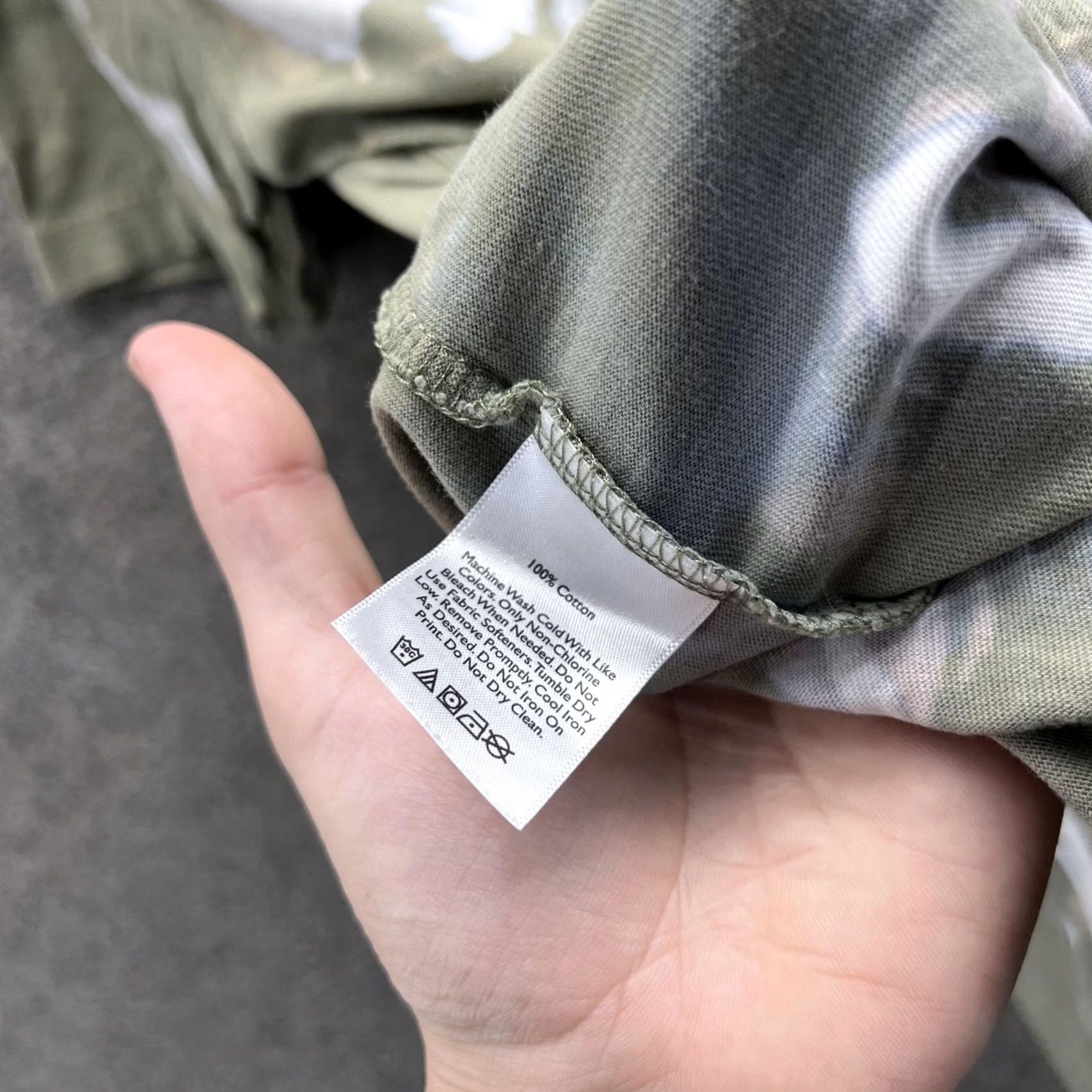 Eddie Bauer VINTAGE Eddie Bauer Shirt Men XS Olive Green Legend Wash Tie Dye Gives Back Graphic Tee S Mens Green Tie-Dye Logo Size US S / EU 44-46 / 1 - 3 Thumbnail