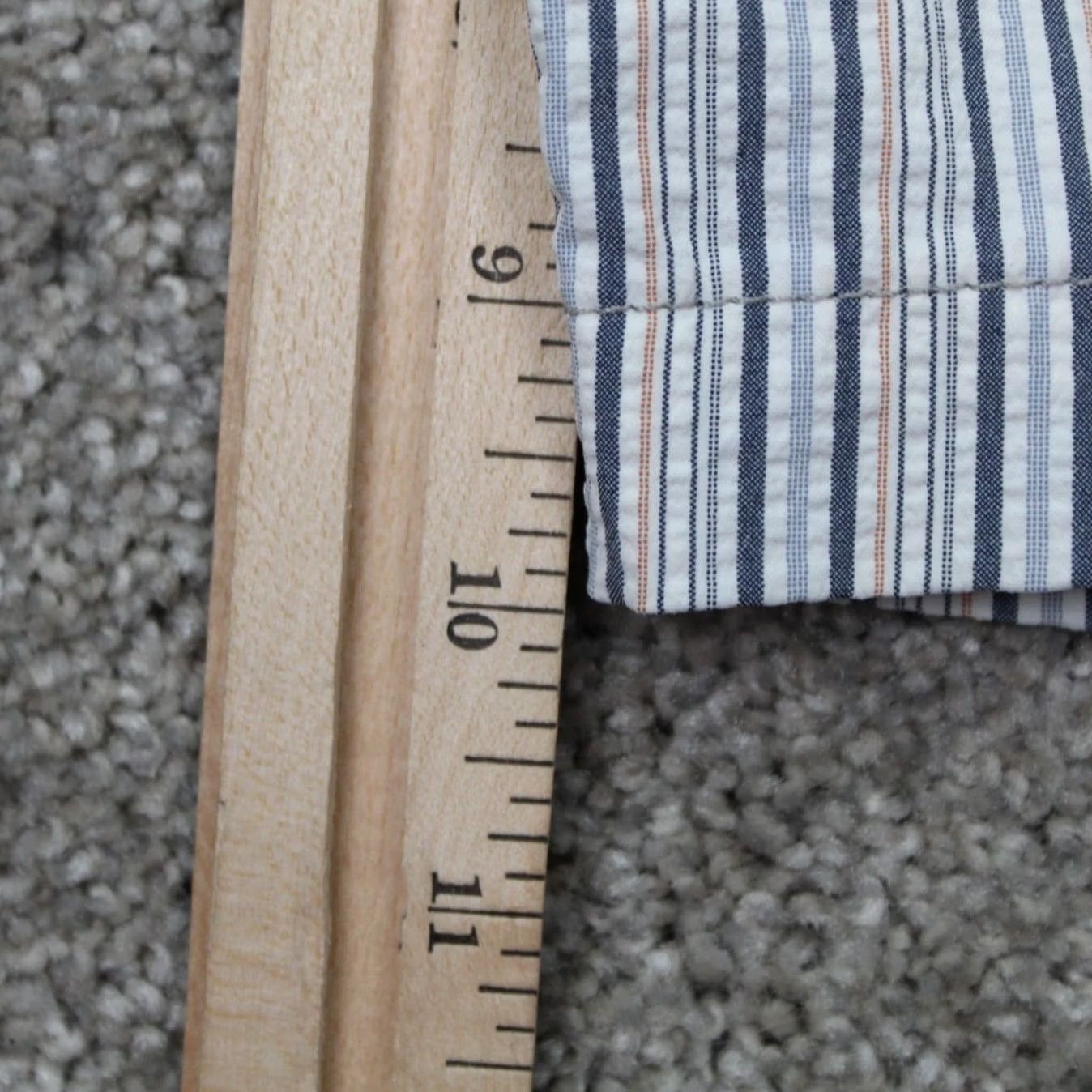Tommy Bahama Tommy Bahama Seersucker Shorts Men 42 White/Blue/Orange Nylon Stretch 10" inseam Size US 42 / EU 58 - 4 Thumbnail