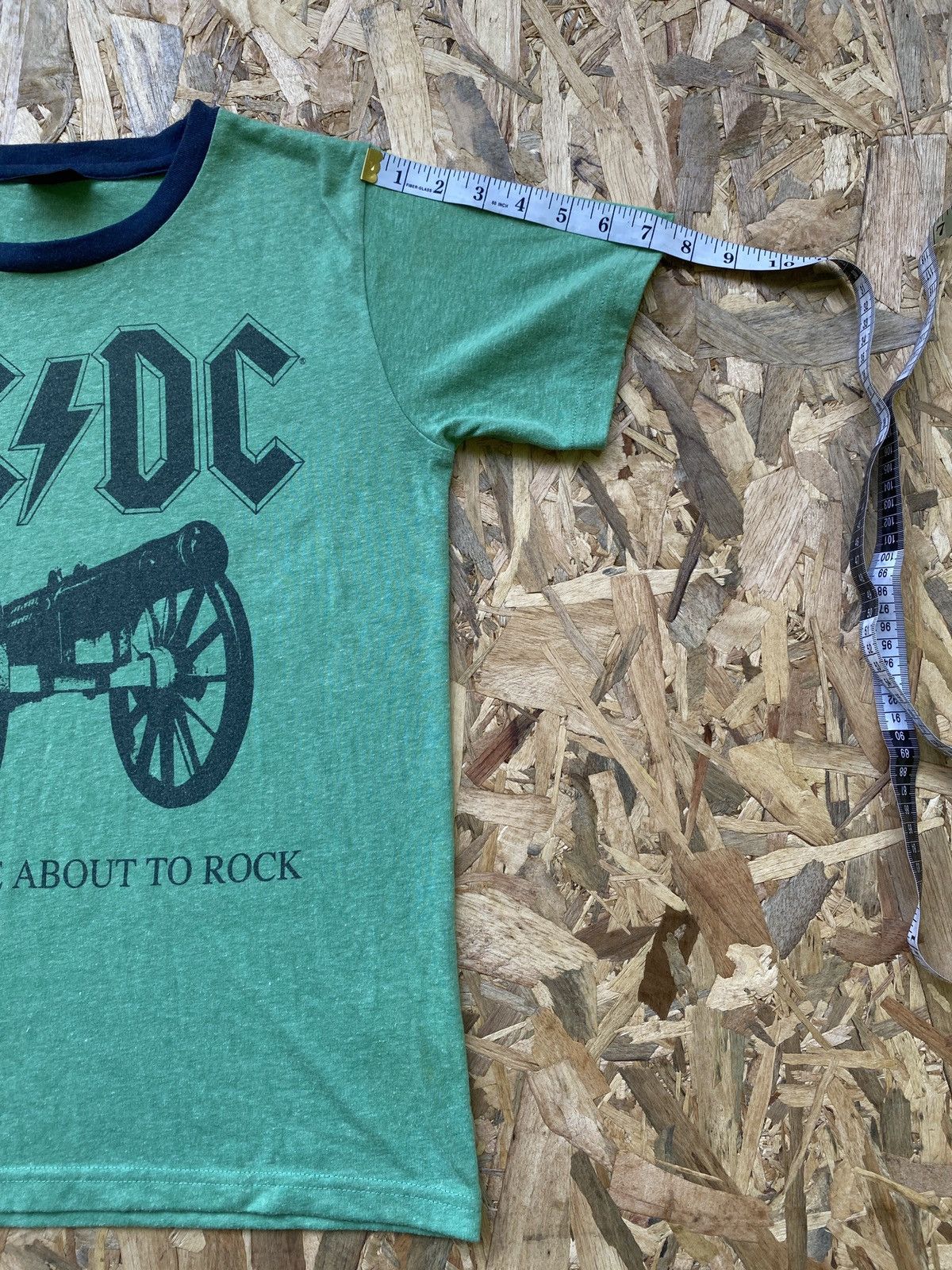 AC/DC × Band Tees × Vintage Vintage y2k acdc band tee Size US XS / EU 42 / 0 - 15 Thumbnail