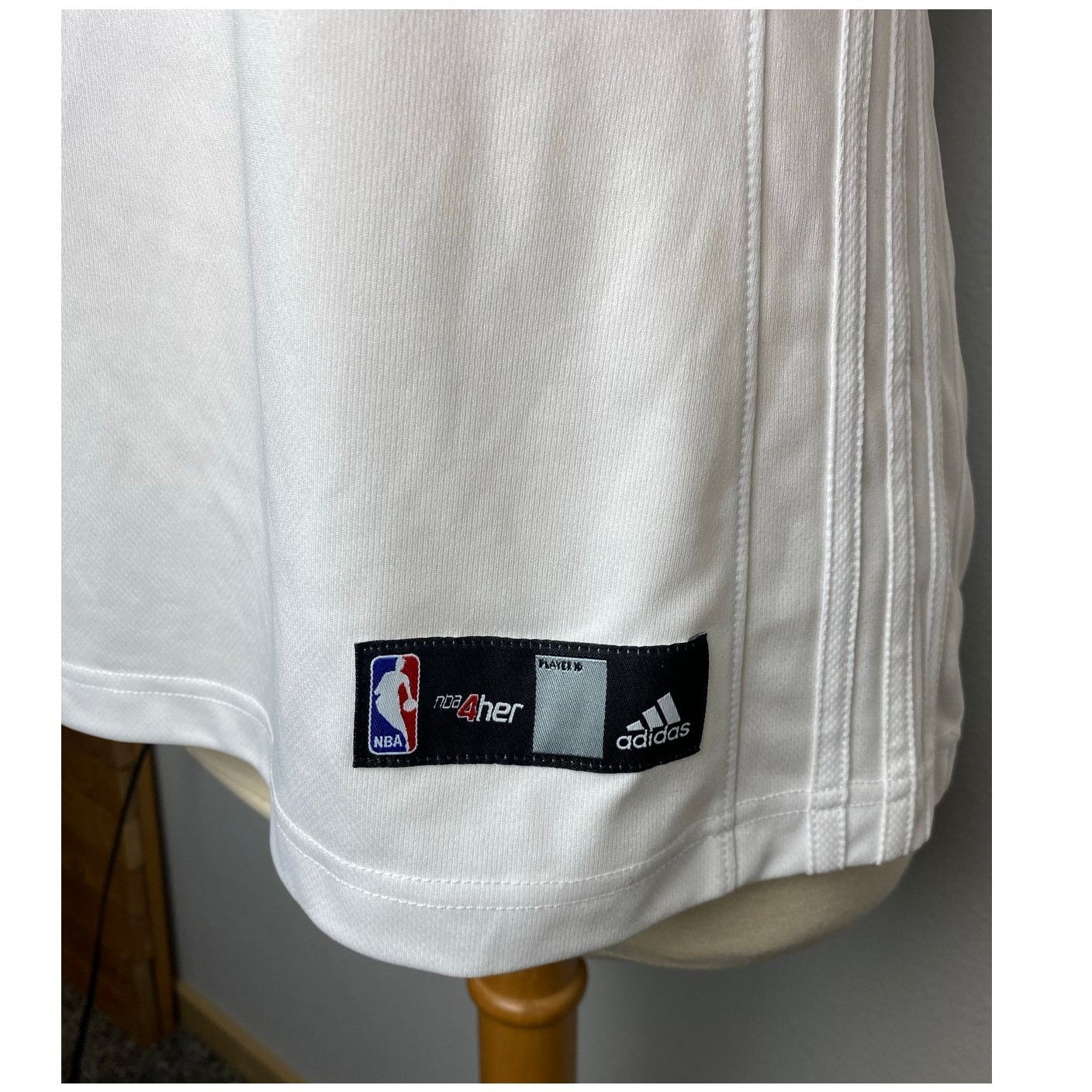 Adidas NWT Steph Curry Golden State Warriors 2015 Womens M ersey Size M / US 6-8 / IT 42-44 - 3 Thumbnail