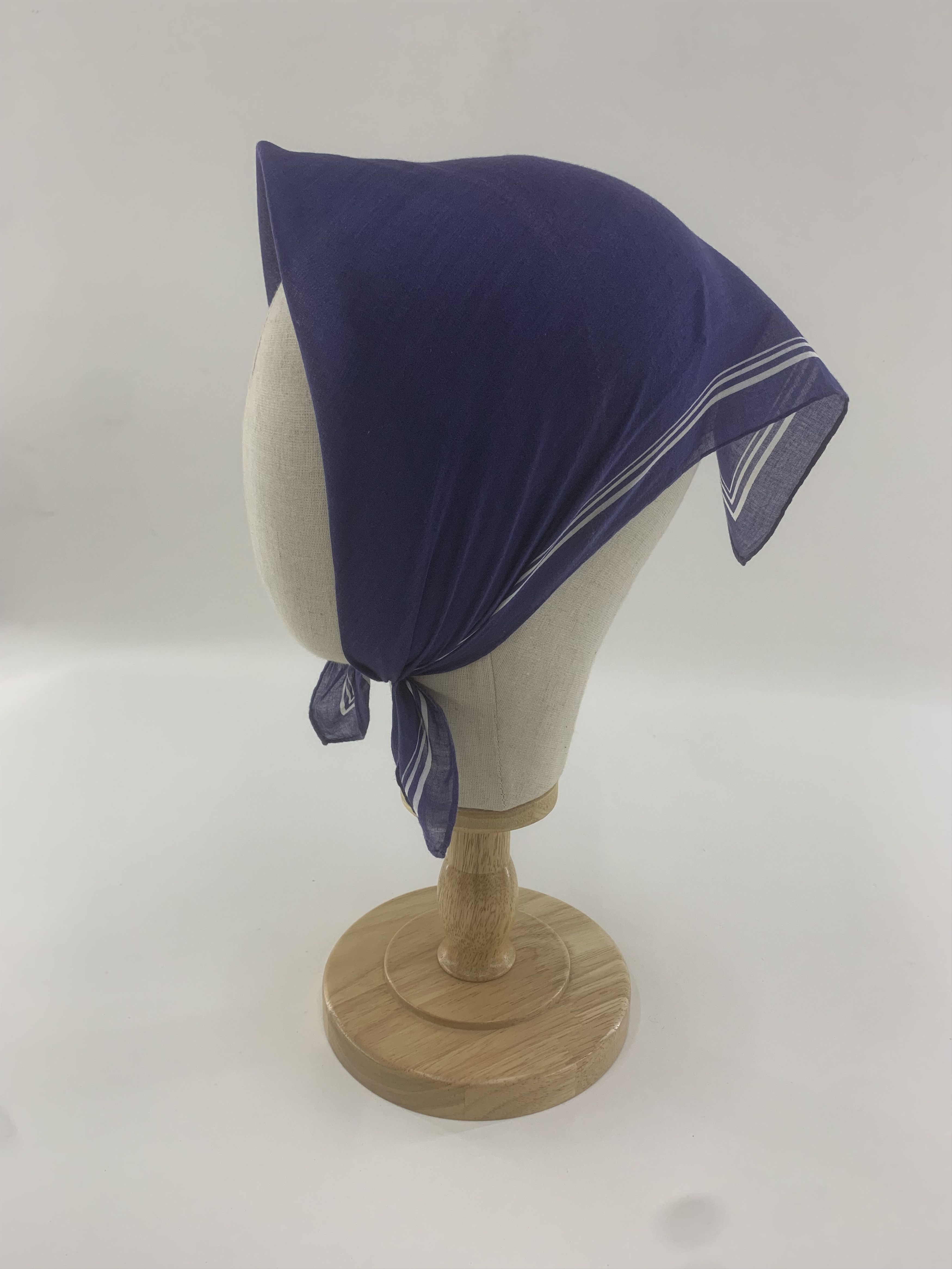 Yves Saint Laurent Yves Saint Lauren Handkerchief Bandana Neckerchief TB3314 Size ONE SIZE - 3 Thumbnail