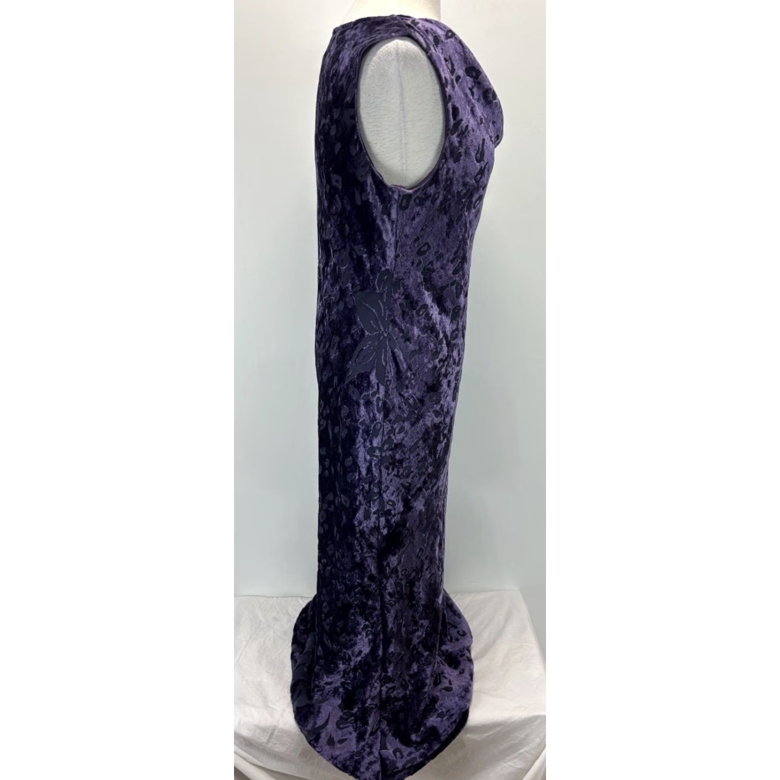Vintage VINTAGE Carole Little Velvet Burnout Maxi Dress Women's 12 Purple Goth Y2K Made in USA Womens Size XL / US 12-14 / IT 48-50 - 4 Thumbnail