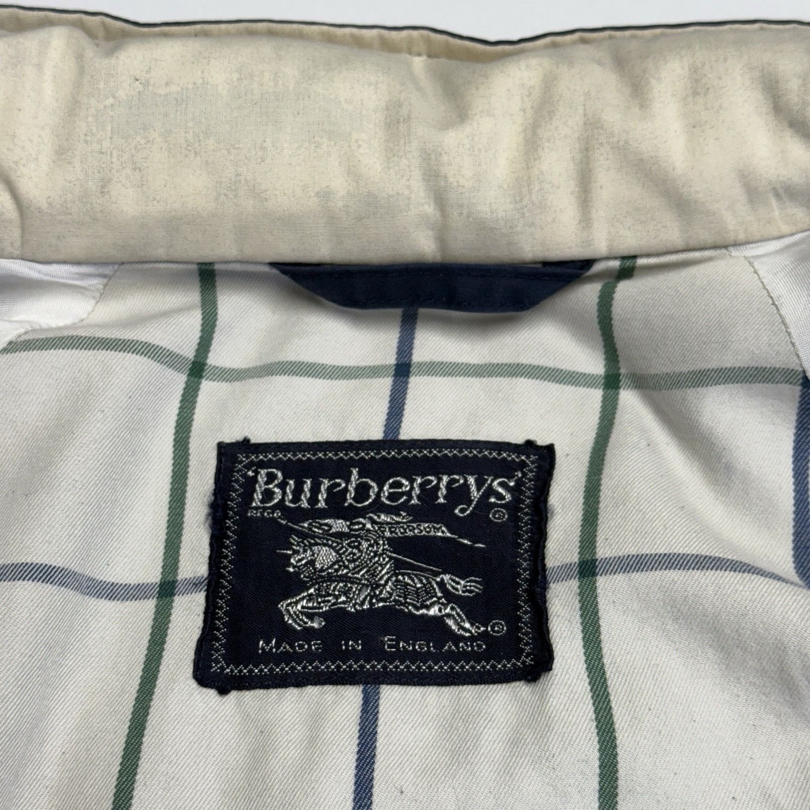 Burberry Vintage Burberry Jacket Mens Large 24x28 Blue Hide a Hood En Size L / US 10 / IT 46 - 12 Thumbnail