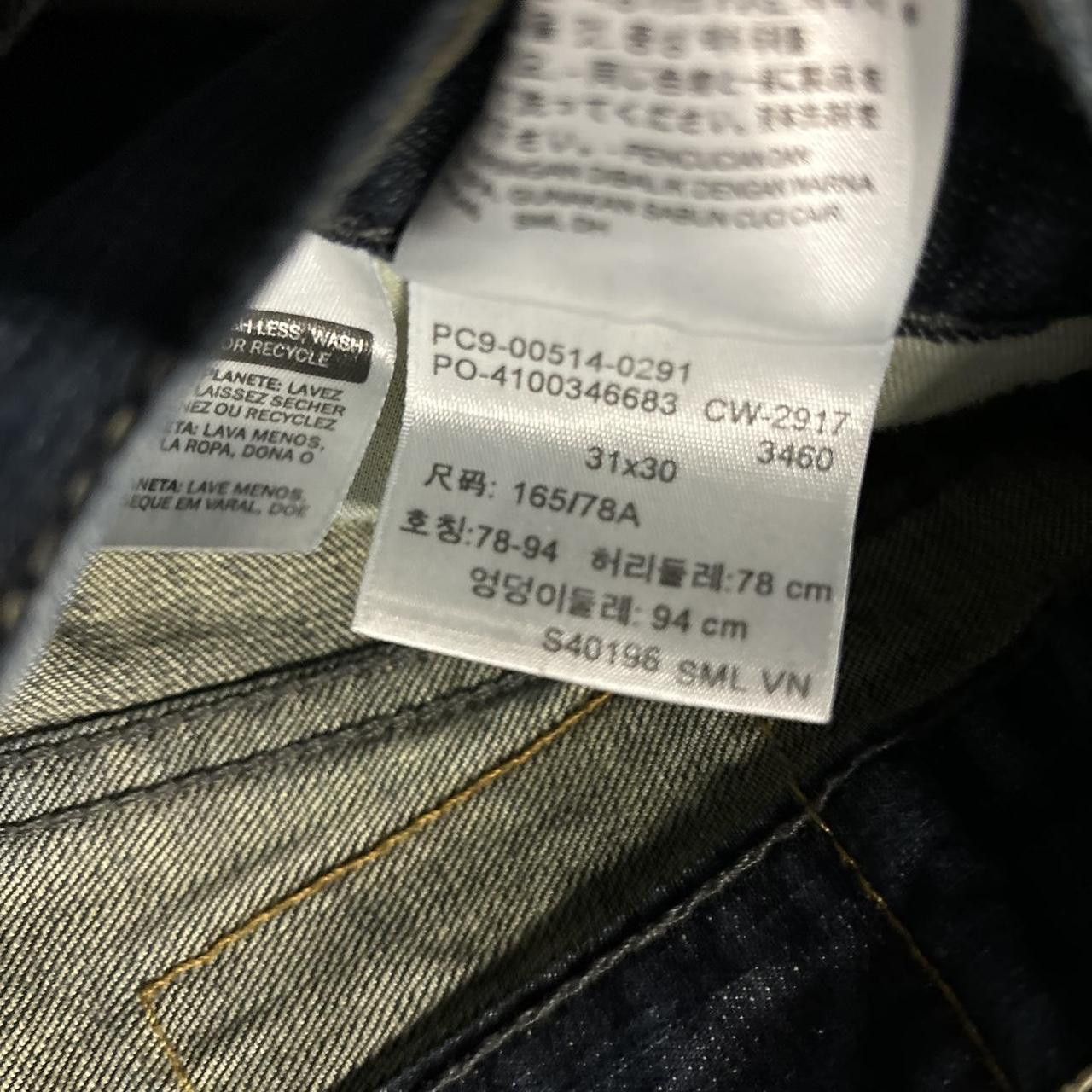 Levi's Crazy Vintage Y2K/2000s Grunge Levi’s Dark Wash Denim Jeans! Size US 31 - 8 Thumbnail