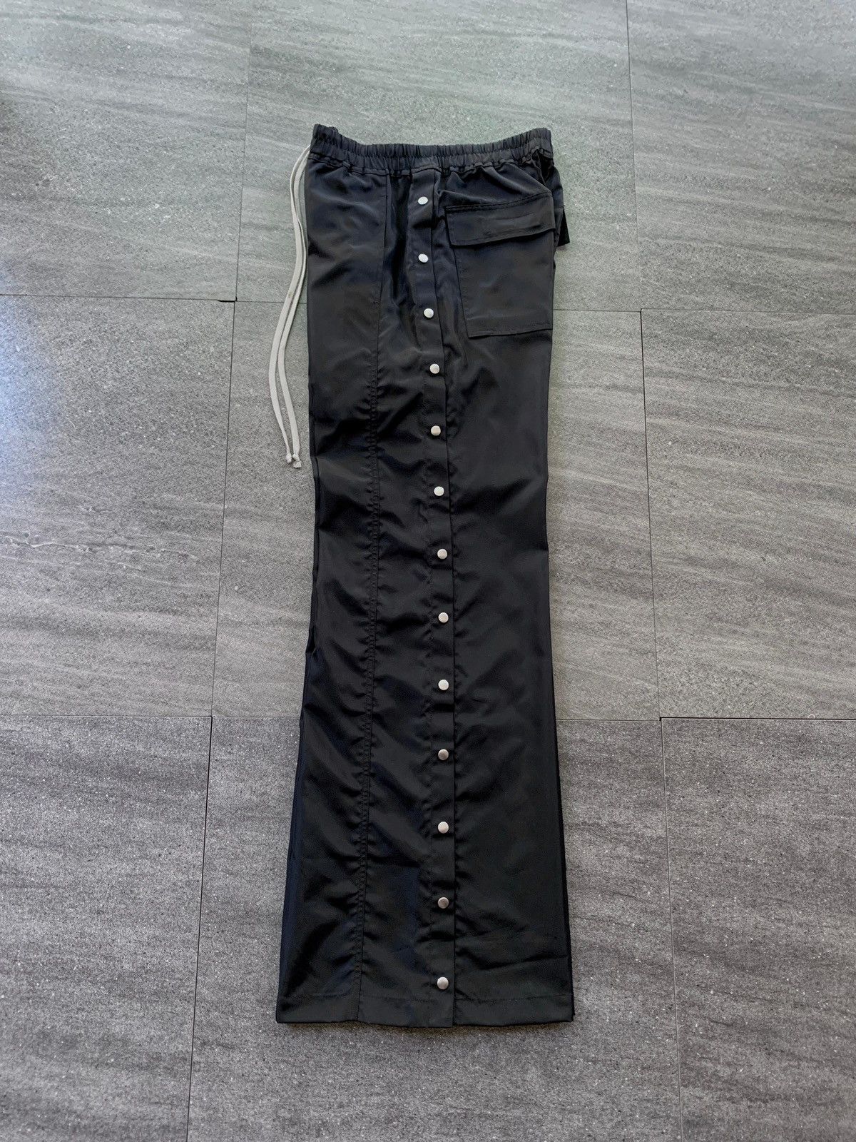 Rick Owens FREE TAX! Nylon Wideleg Pusher Pants Size US 34 / EU 50 - 13 Thumbnail