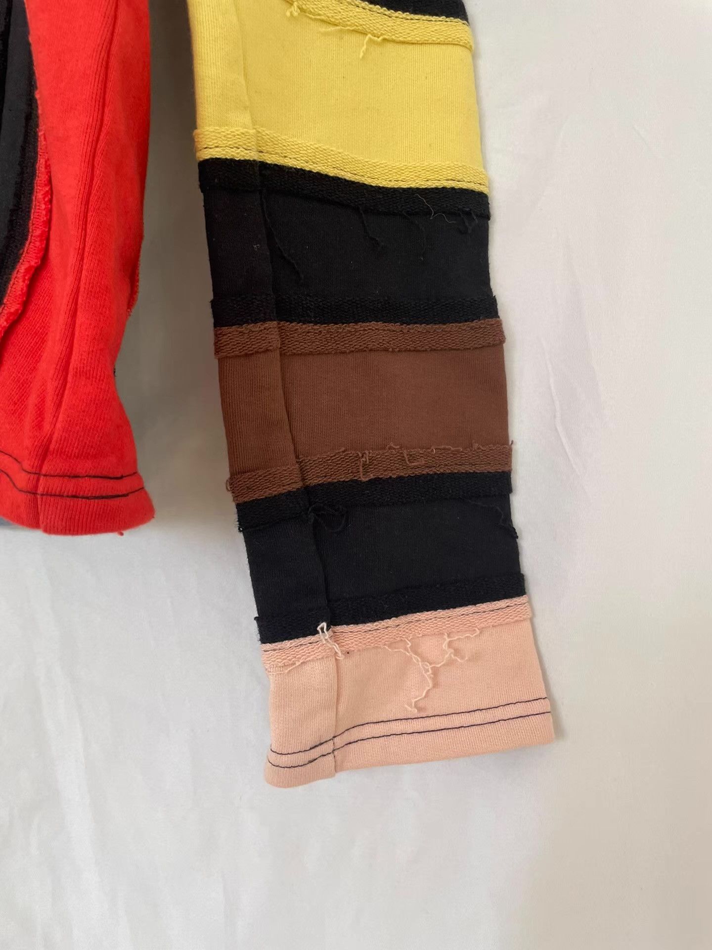 Alex Mullins Alex Mullins Color-block Striped Long-Sleeve Sweatshirt Ｑ21 Size US S / EU 44-46 / 1 - 5 Thumbnail