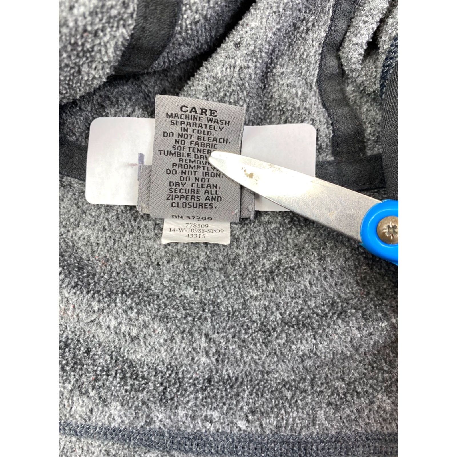 Vintage REI Fleece Jacket Womens S Gray Casual Outdoor Hooded Full Zip Jacket Size S / US 4 / IT 40 - 5 Thumbnail