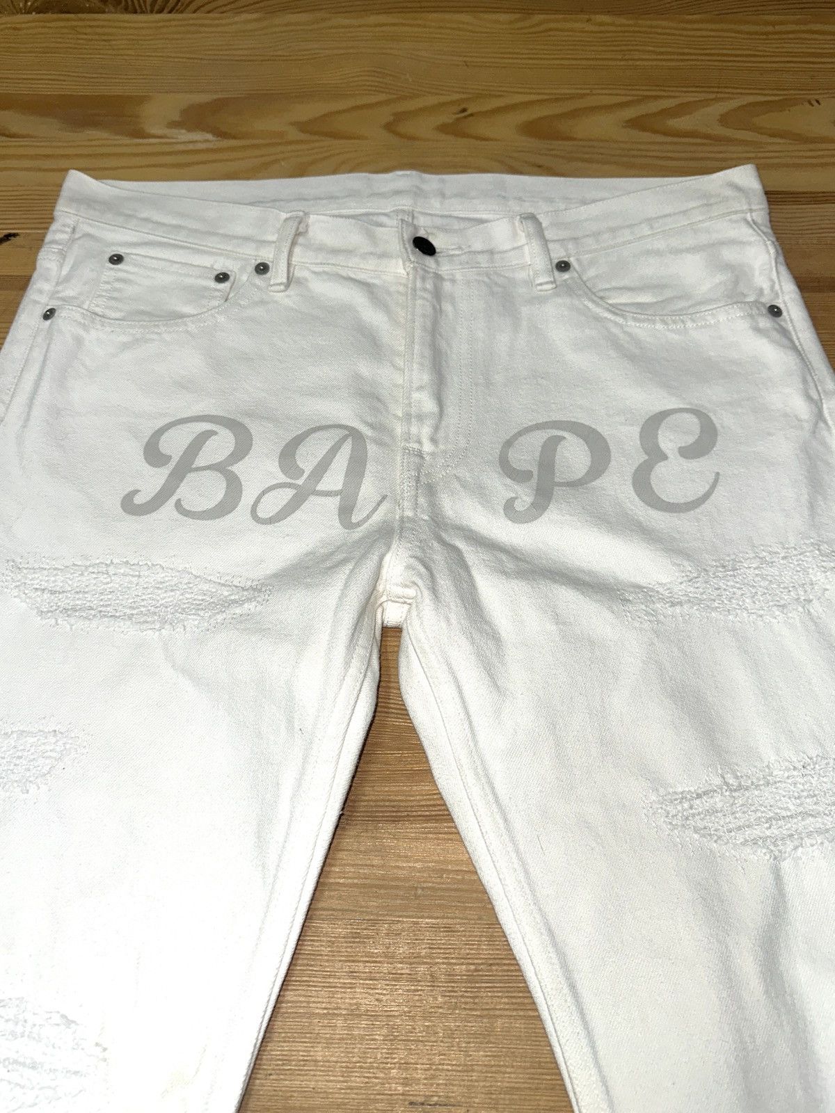 Bape Bape white damaged denim jeans Nigo Ape Milo Pharrell Kanye Size US 32 / EU 48 - 5 Thumbnail