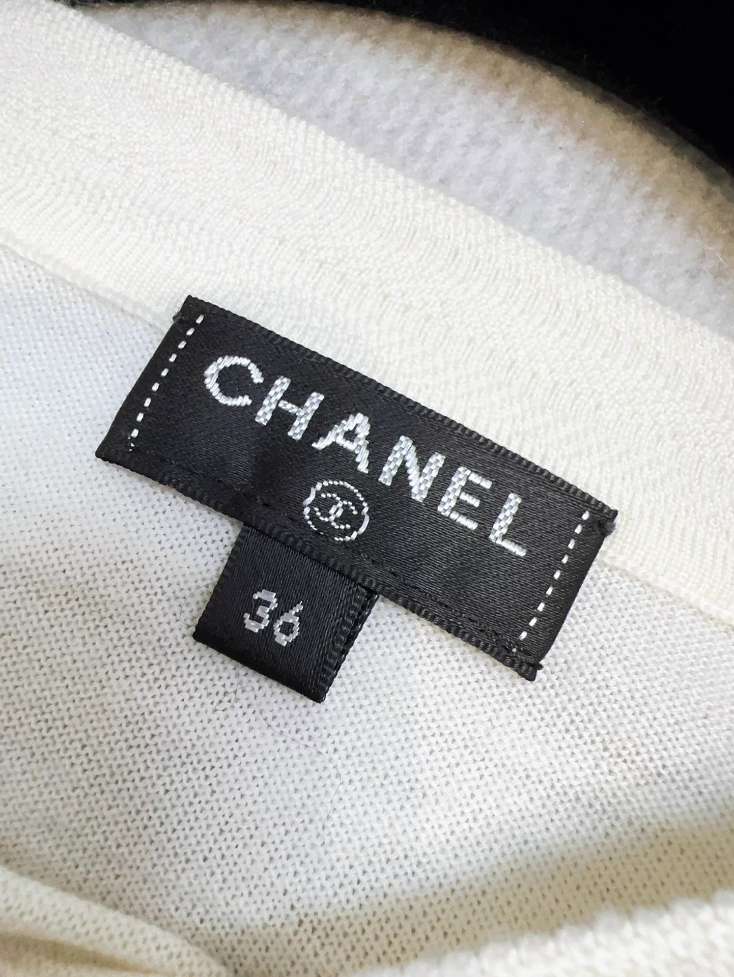 Chanel Chanel ivory sleeveless waist-cinched knit top 36 women's Size XS / US 0-2 / IT 36-38 - 8 Thumbnail