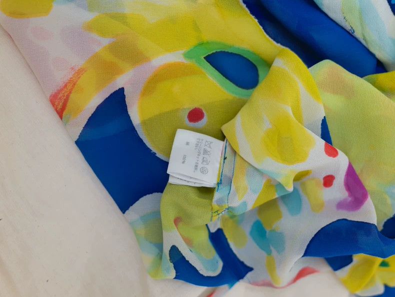 Issey Miyake Issey Miyake size:2 Watercolor animal dress Size S / US 4 / IT 40 - 8 Thumbnail