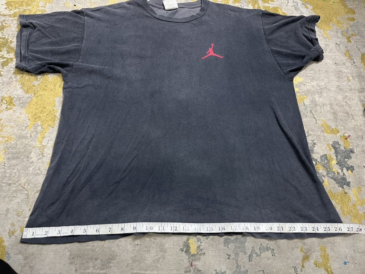 Vintage Vintage Air Jordan By nike tshirt(Sunfaded black) Size US L / EU 52-54 / 3 - 8 Thumbnail
