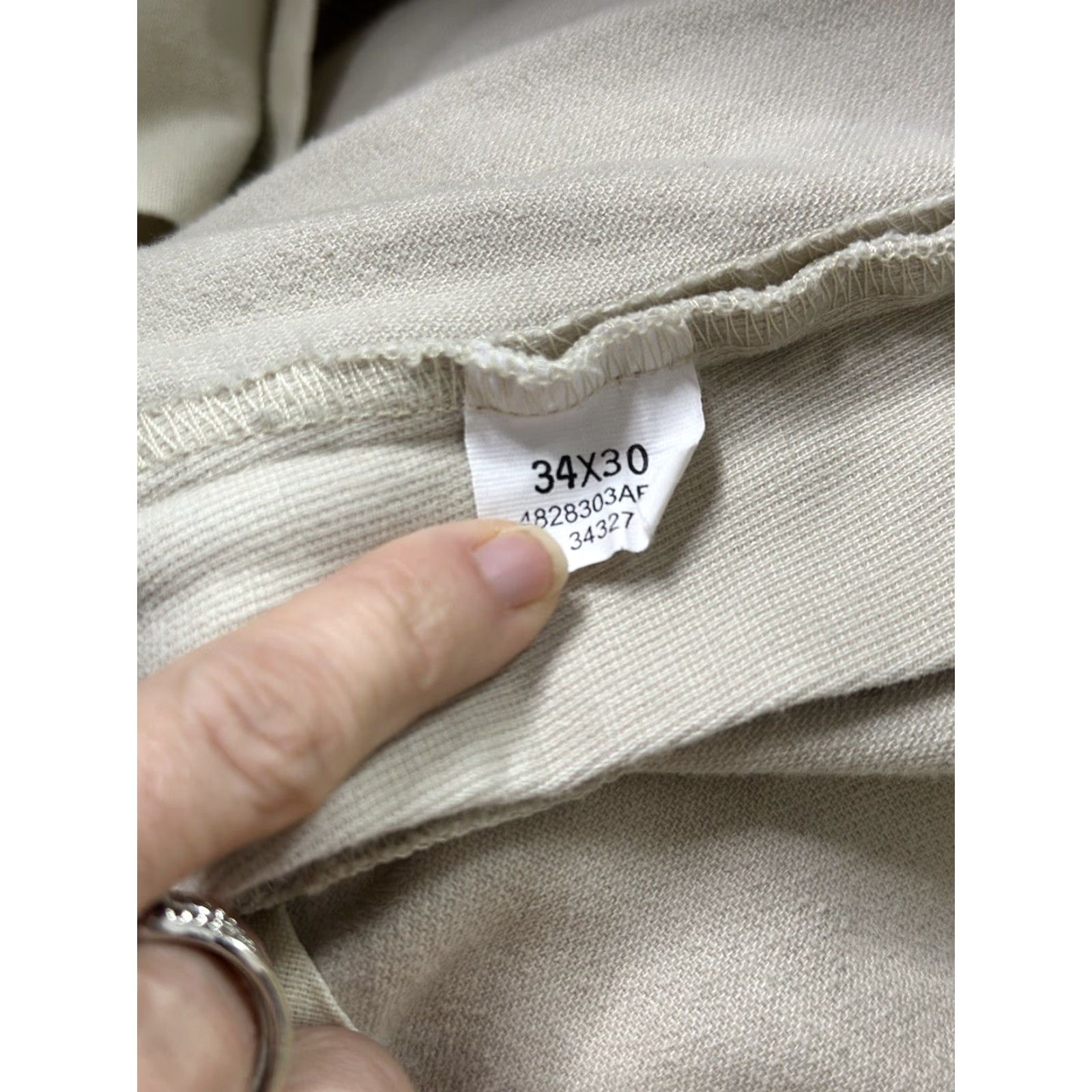 Polo Ralph Lauren VINTAGE Polo Ralph Lauren Pants 34x30 Khaki Beige Classic Chino Pleated Cuff Mens Pants Reg 34 Beige Polo Ralph Lauren Vintage Pants Size US S / EU 44-46 / 1 - 4 Thumbnail