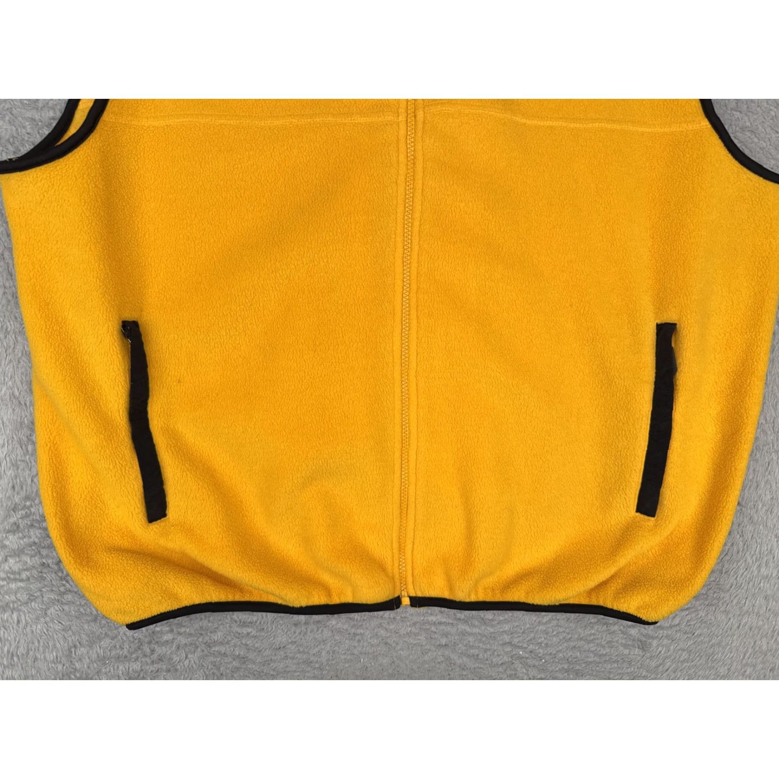 Vintage Winners Tech Vest Mens L Yellow Fleece Full Zip Sleeveless Outdoor Casual Clothing Size US L / EU 52-54 / 3 - 5 Thumbnail