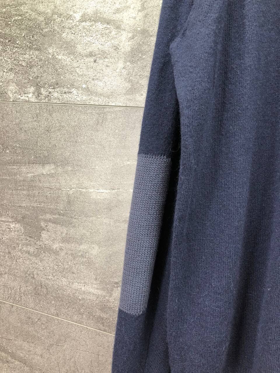 Giorgio Armani Armani jeans Mens Vintage wool Sweater Knit Size US L / EU 52-54 / 3 - 11 Thumbnail