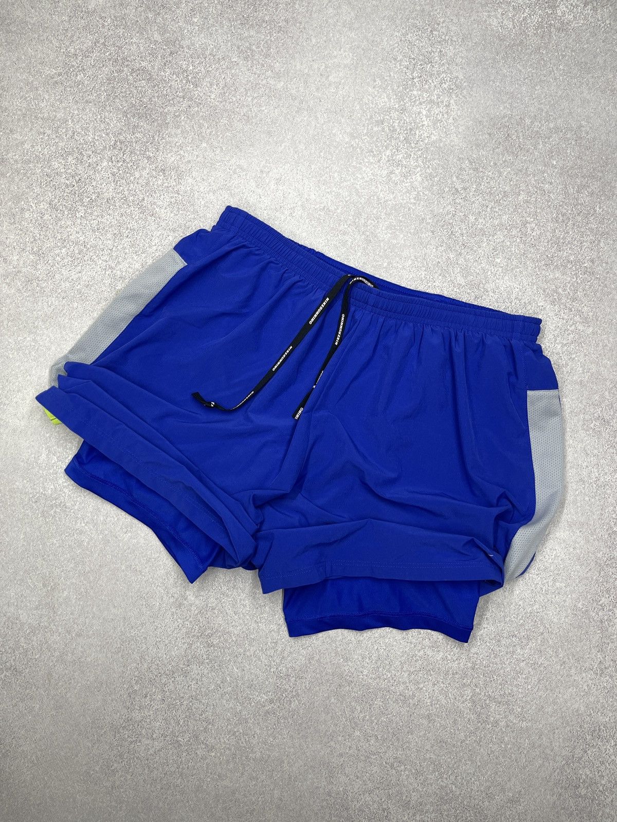 Nike Mens Nike Running 2in1 Shorts and Legging Blue Drill Y2K Size US 32 / EU 48 - 2 Thumbnail