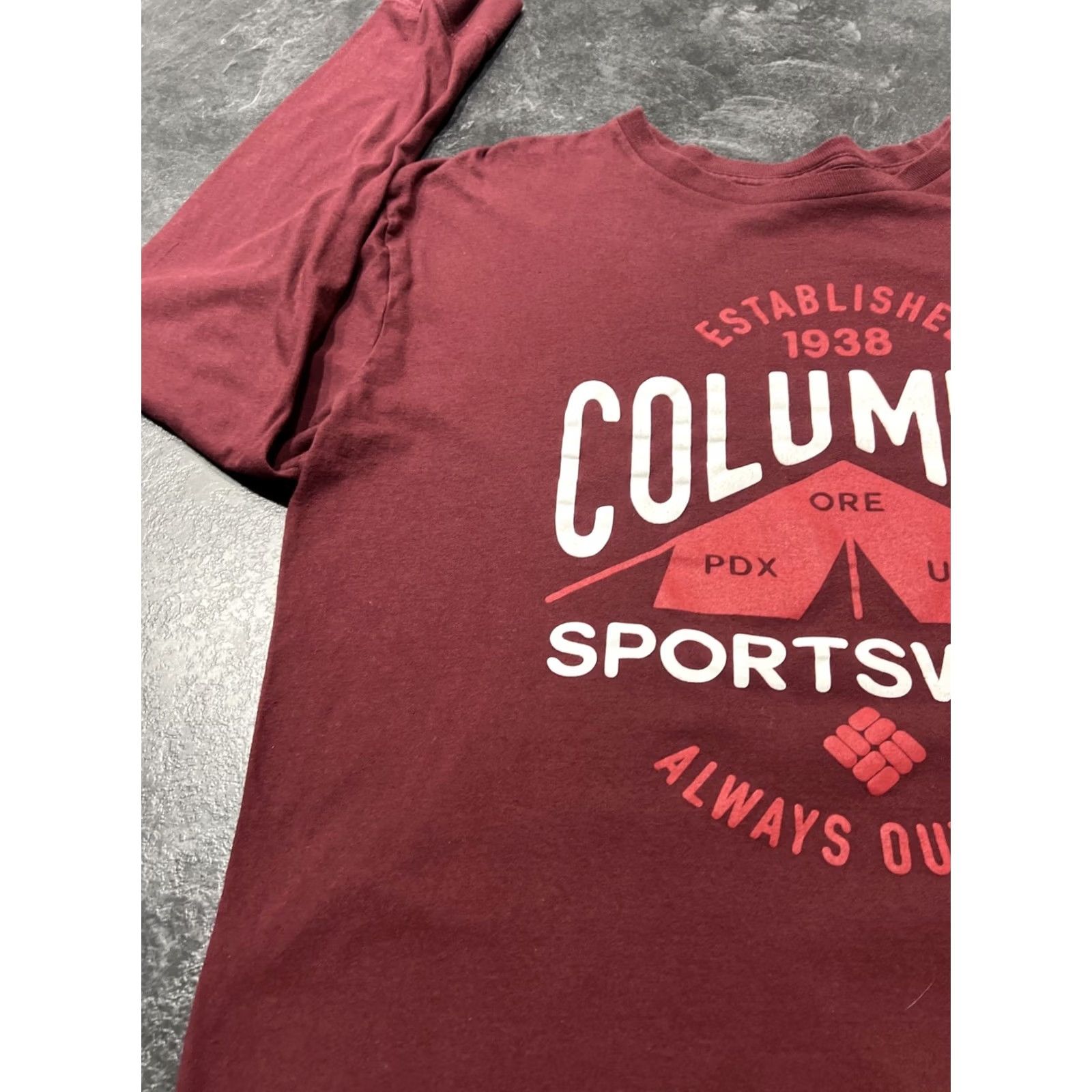 Spell Columbia Mens Graphic T-Shirt Long Sleeve Crew Neck XL Red Jersey Cotton Logo Size US XL / EU 56 / 4 - 3 Thumbnail