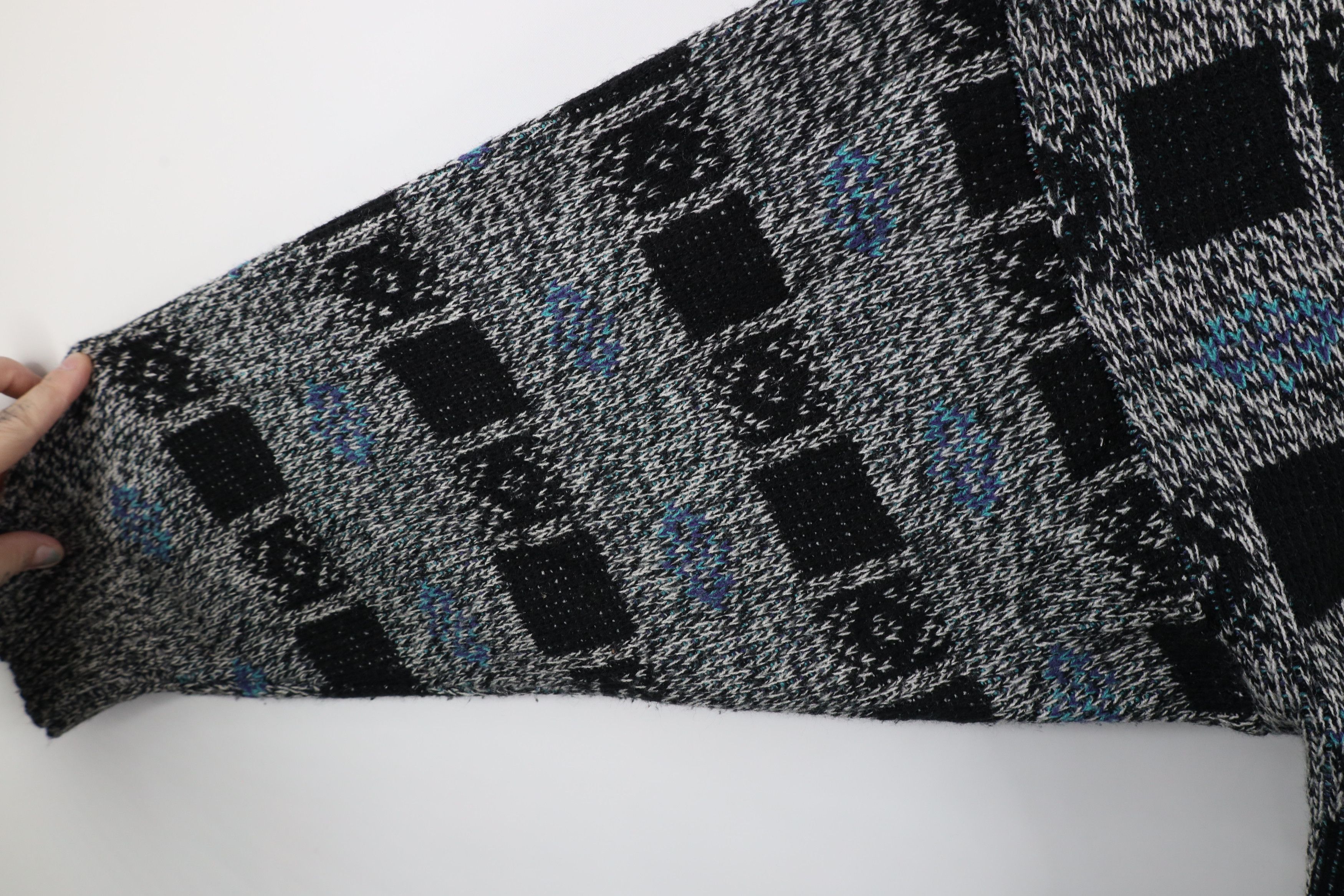 Vintage Vintage 90s Coogi Style Geometric Knit Crewneck Sweater Size US XXL / EU 58 / 5 - 5 Thumbnail