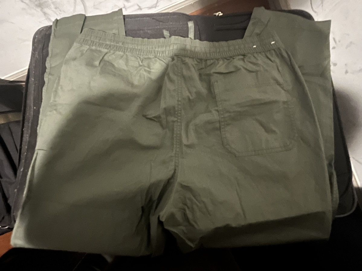 Uniqlo Uniqlo pants Two pairs Size US 36 / EU 52 - 9 Thumbnail