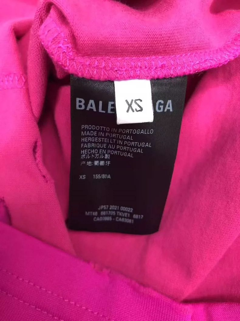 Balenciaga Balenciaga Ripped short sleeves T-shirt 2504-Nextarrow Size US XS / EU 42 / 0 - 5 Thumbnail