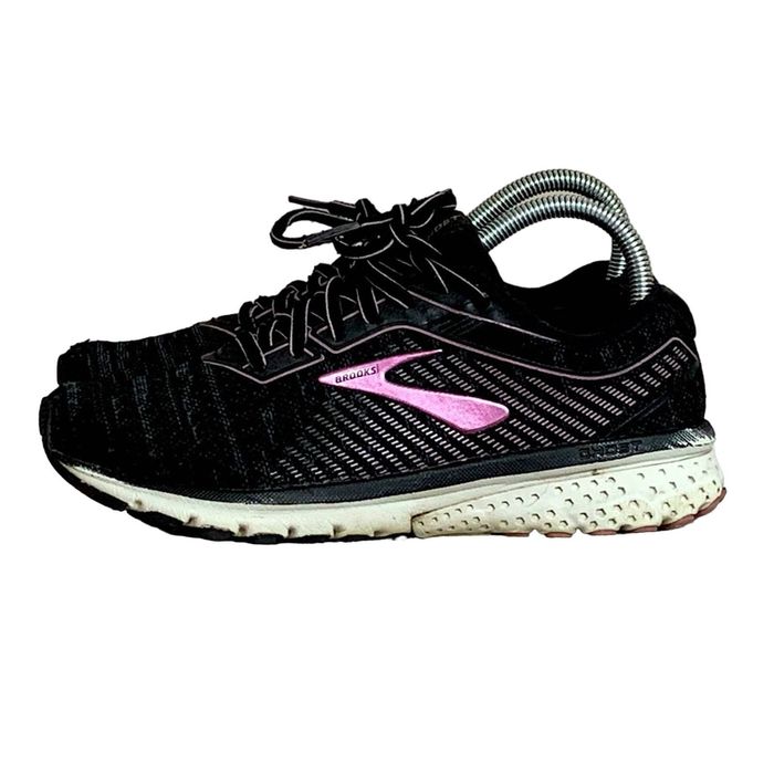 Brooks ghost best sale 12 size 7