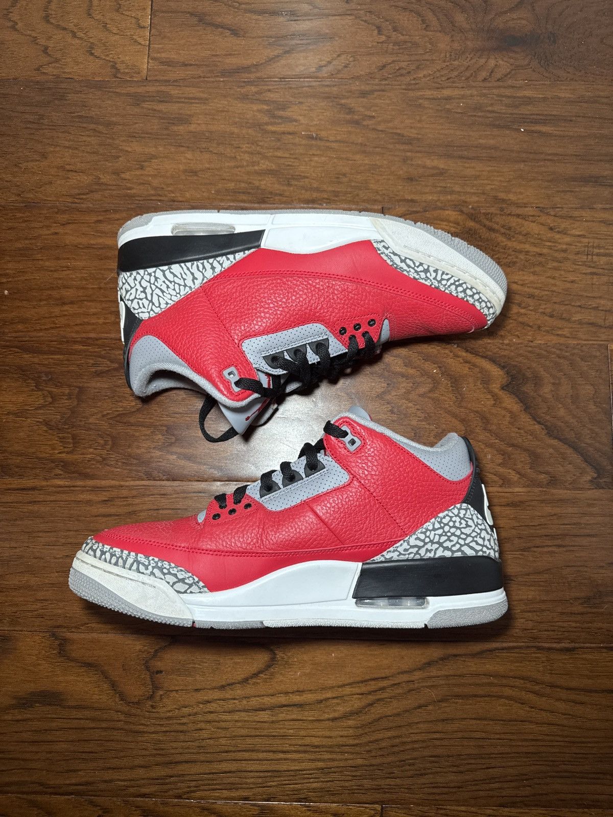 Jordan Brand Nike Air Jordan 3 Retro 'Unite' Fire Red Size US 12 / EU 45 - 3 Thumbnail
