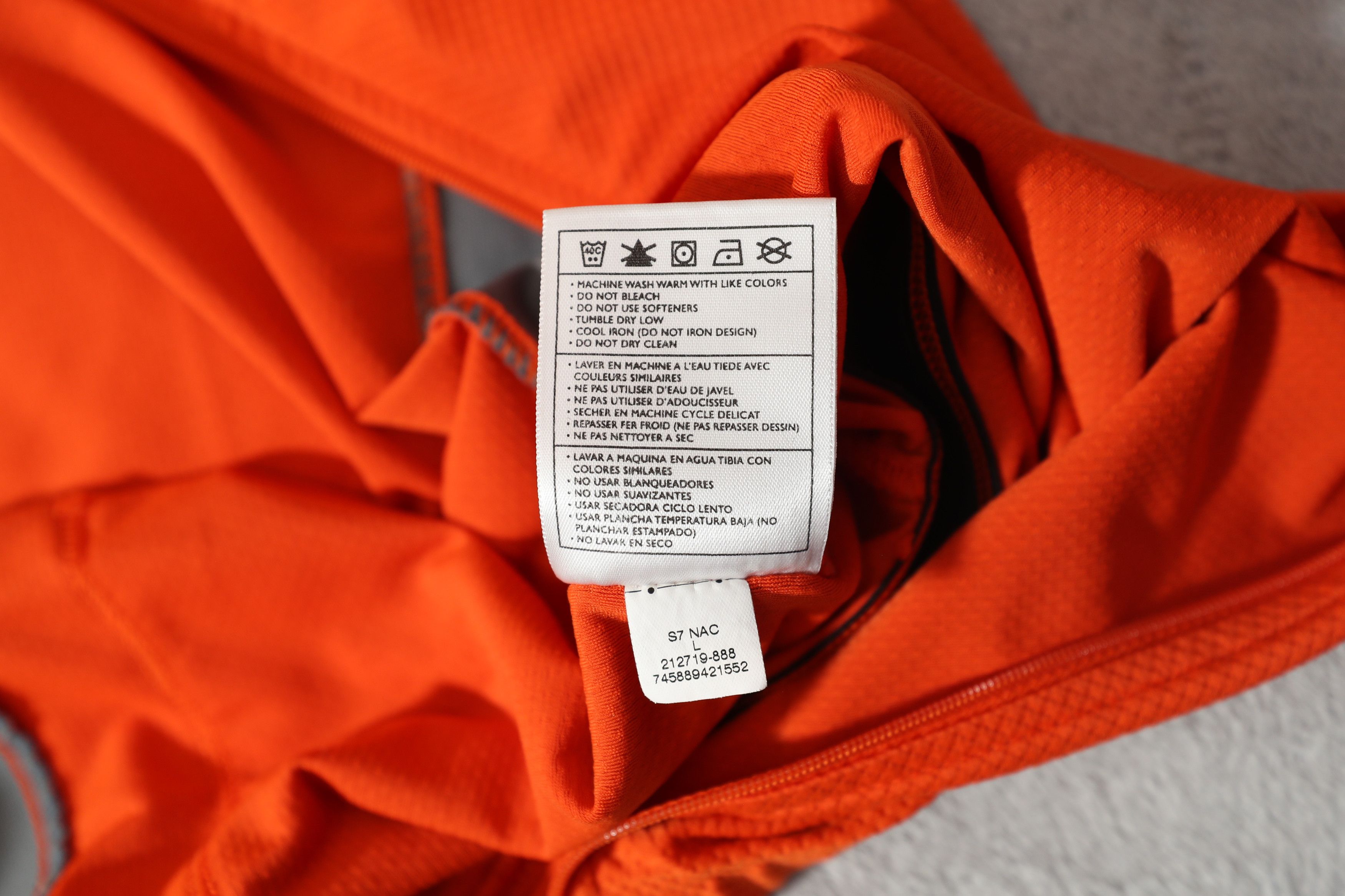 Nike Nike Dri Fit Orange Nike Bike Vest (L) Size US L / EU 52-54 / 3 - 15 Thumbnail