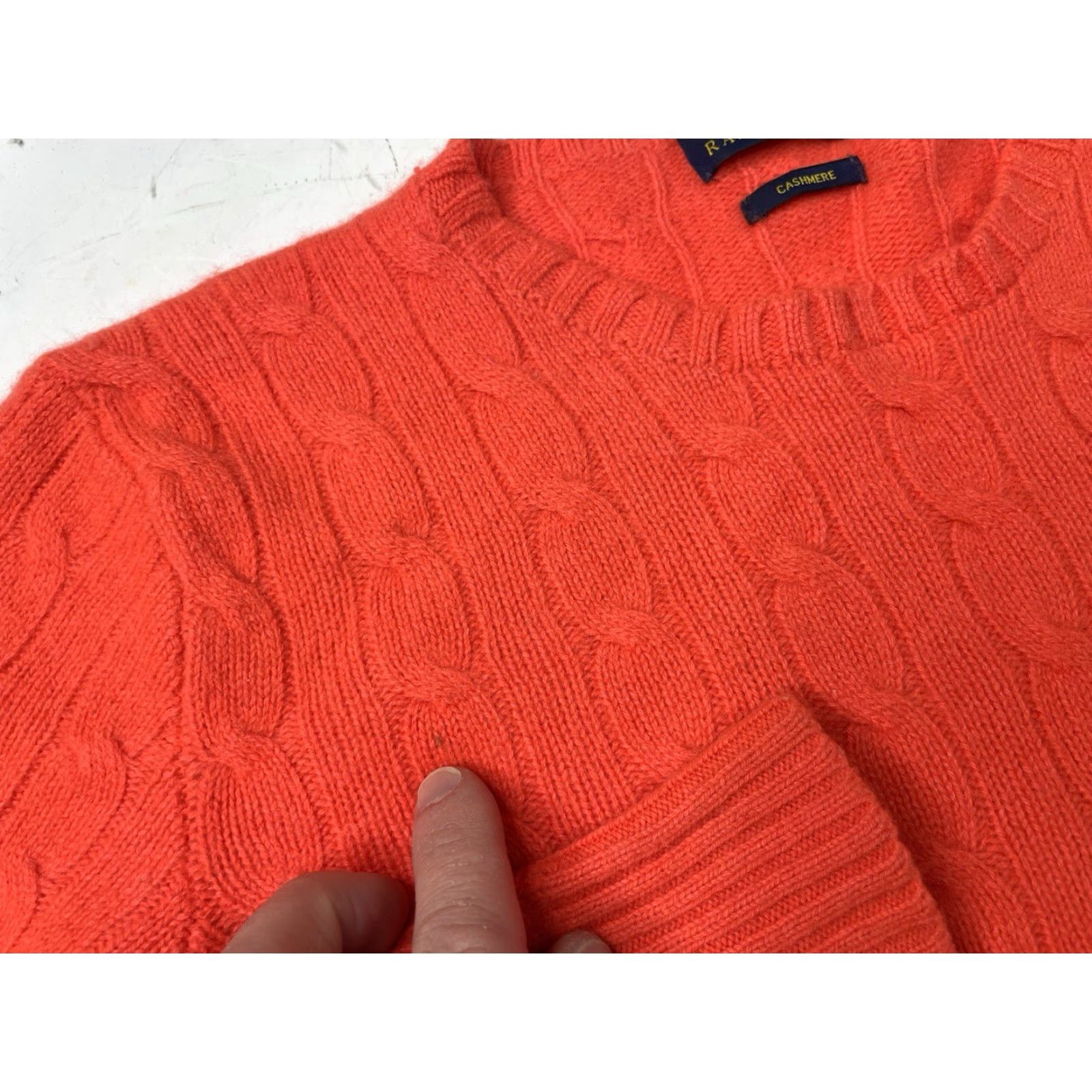 Polo Ralph Lauren VINTAGE Polo Ralph Lauren Orange Cashmere Cable-knit Crewneck Pullover Sweater L Women Size L / US 10 / IT 46 - 3 Thumbnail