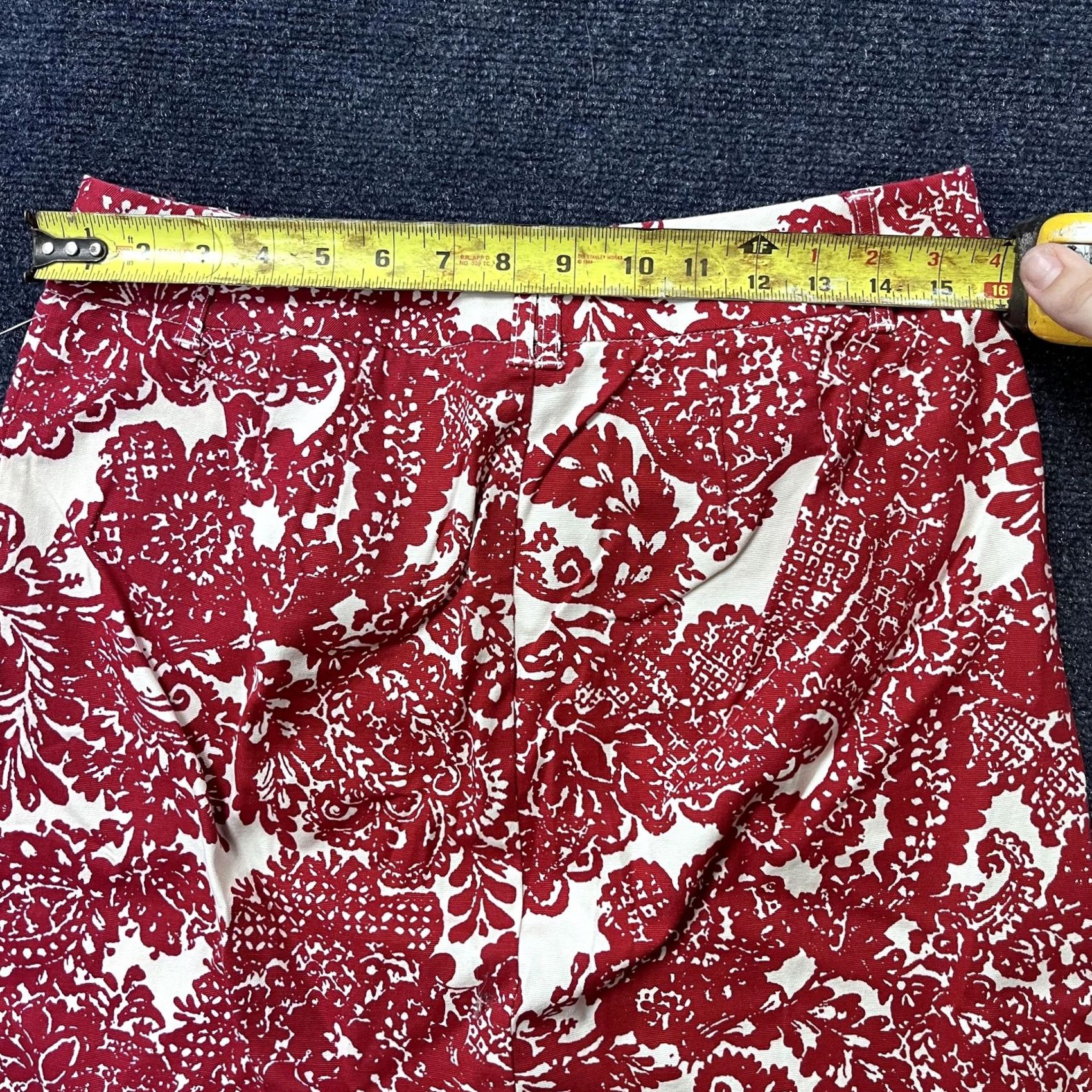 Talbots Talbots Shorts Womens 8 Red White Floral Stretch Petite Dressy Summer NWT Size 30" / US 8 / IT 44 - 4 Thumbnail
