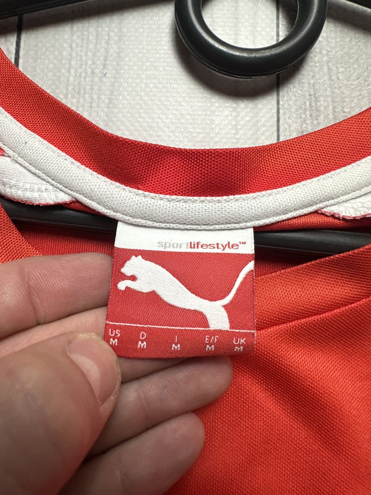 Vintage Vintage red Arsenal soccer jersey size M puma Size US M / EU 48-50 / 2 - 5 Thumbnail