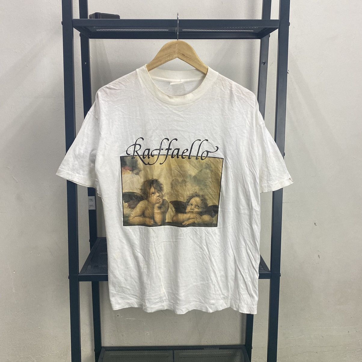 Vintage Vintage 1990’s Raffaello Sanzio Art T Shirt Angels Size US S / EU 44-46 / 1 - 1 Thumbnail