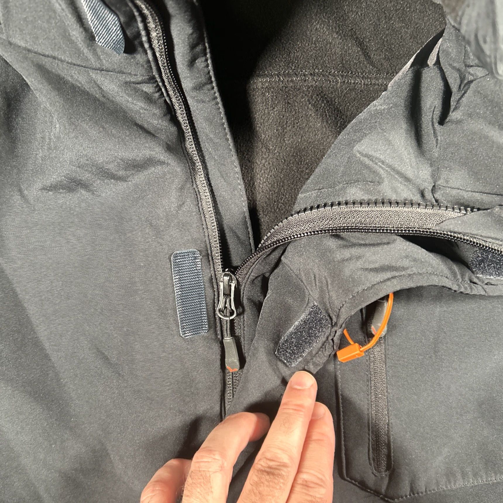 Vintage Hawke & Co Mens Medium Black Zip Pockets Hooded Jacket Sport Performance Windbreaker Size US M / EU 48-50 / 2 - 7 Thumbnail