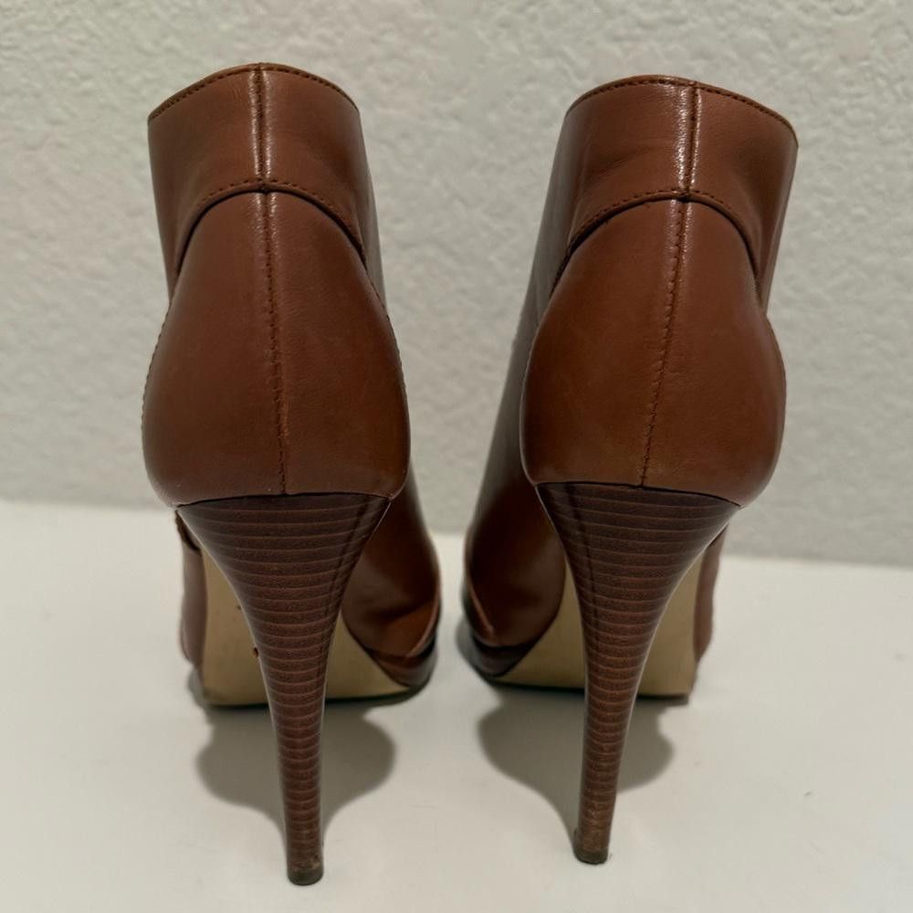 Michael Kors MICHAEL Michael Kors Isabella Tan Leather Peep Toe Booties 8 Size US 8 / IT 38 - 3 Thumbnail