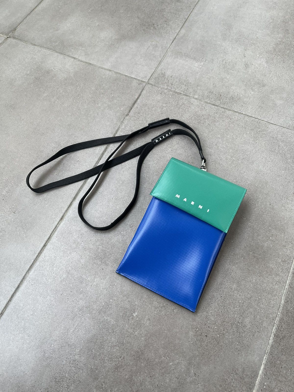 Marni !DS! SS22 Marni Tribeca Two Tones Blue Green Phone Case Size ONE SIZE - 3 Thumbnail