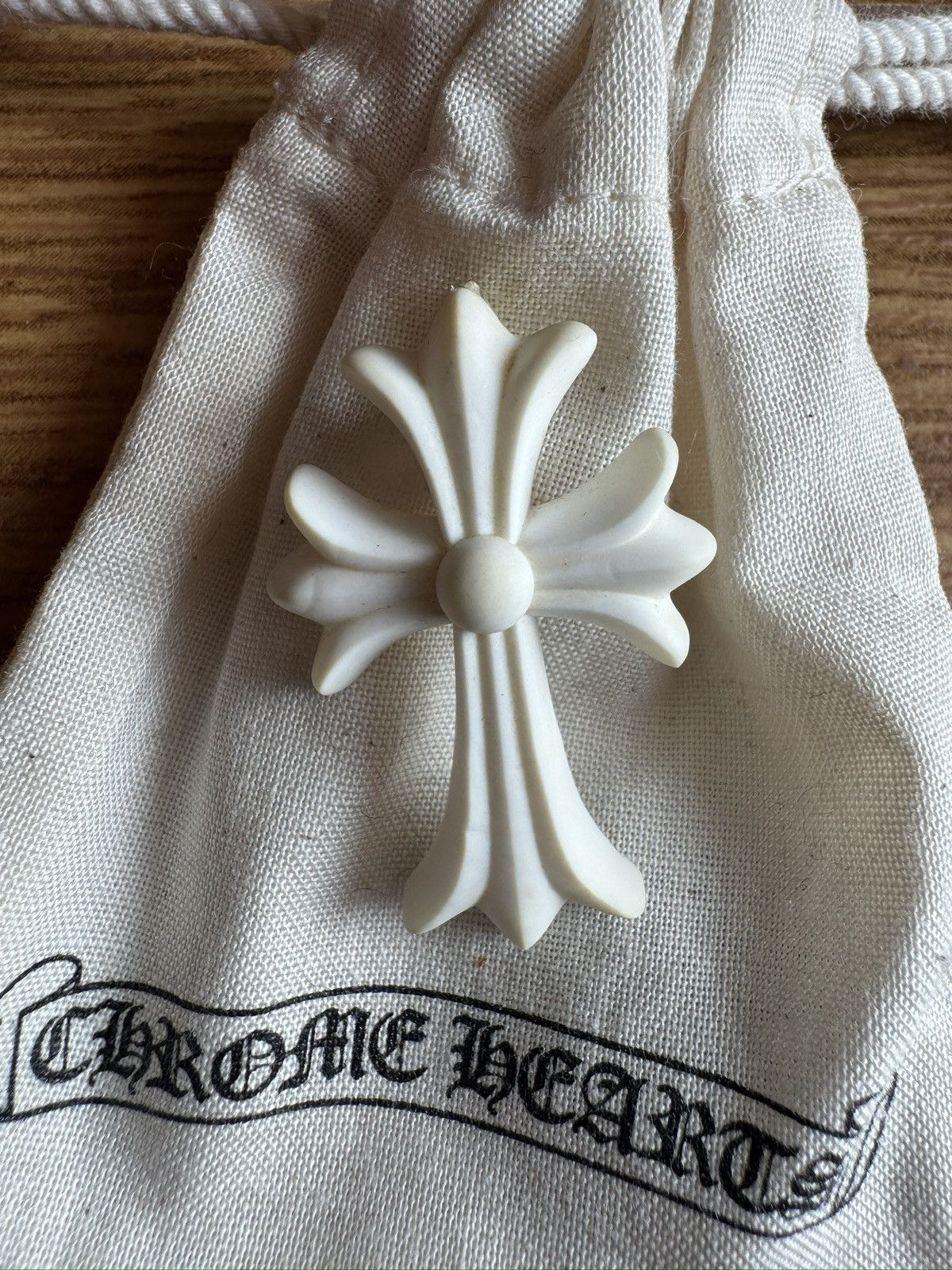 Chrome Hearts Chrome Hearts silicone White Cross Necklace Size ONE SIZE - 2 Thumbnail