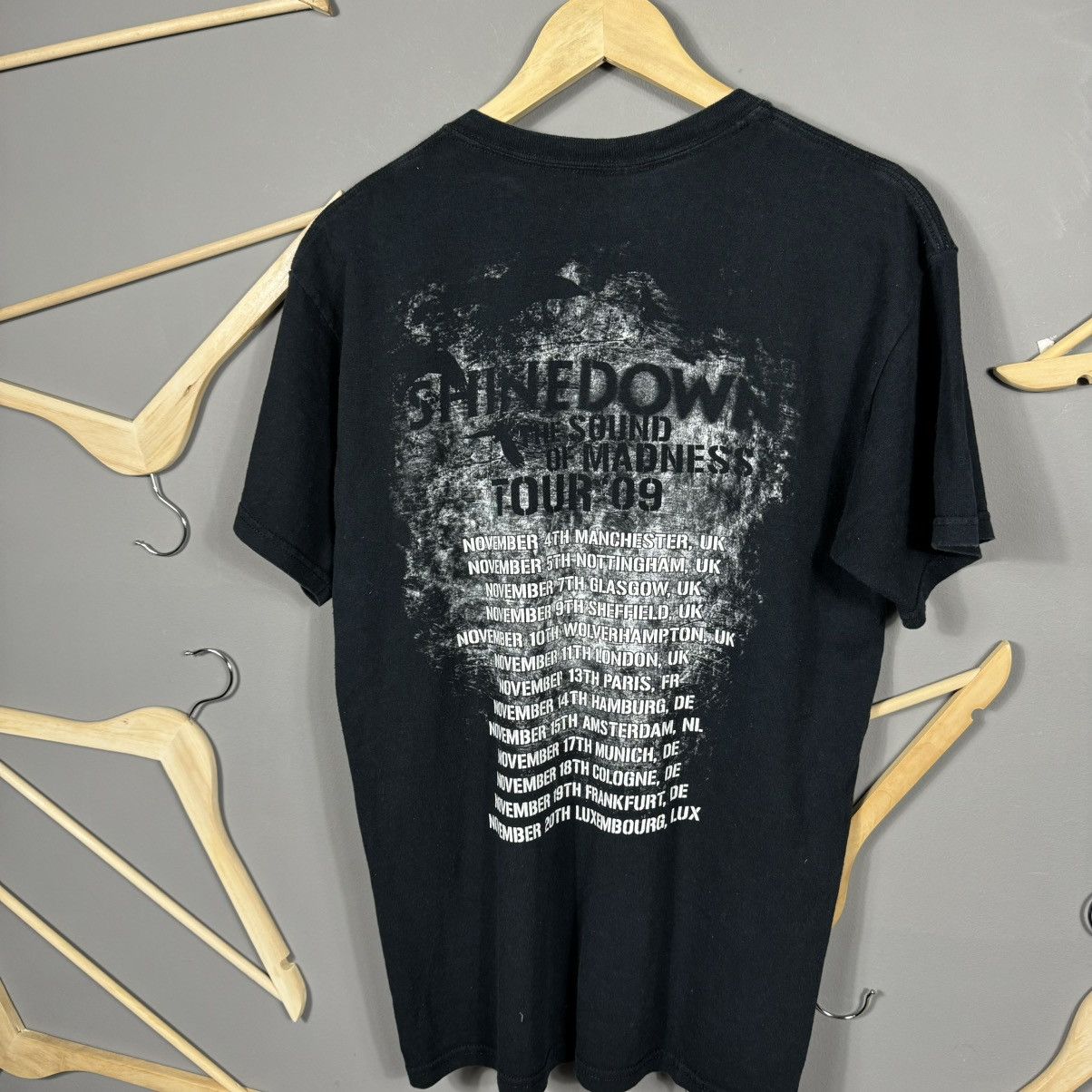 Band Tees Shinedown Band 2009 Tour T-shirt Size US M / EU 48-50 / 2 - 6 Thumbnail