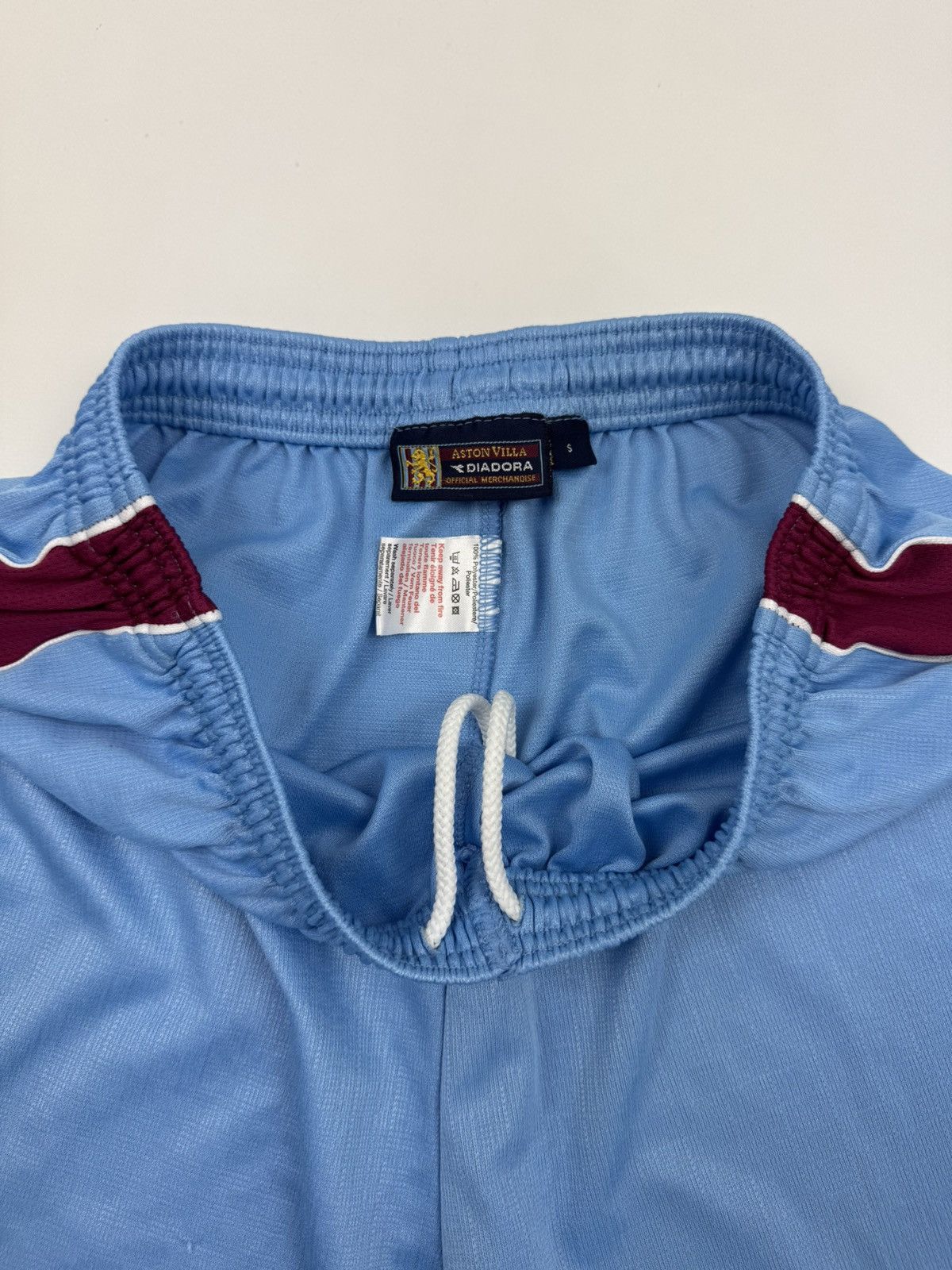 Diadora 00’s Vintage Diadora F.C. Aston Villa Home Soccer Shorts Size US 30 / EU 46 - 6 Thumbnail