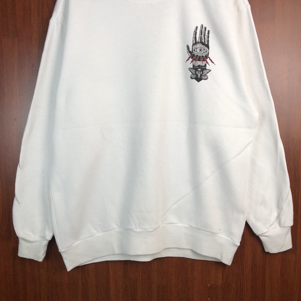 Japanese Brand one eye one hand White Sweatshirt #7554 Size US XL / EU 56 / 4 - 5 Thumbnail