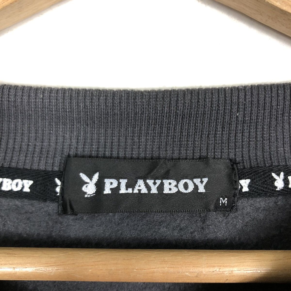 Japanese Brand 🔥90’s Vintage Sweatshirt Crewneck Playboy Japan Big Logo Size US M / EU 48-50 / 2 - 11 Thumbnail