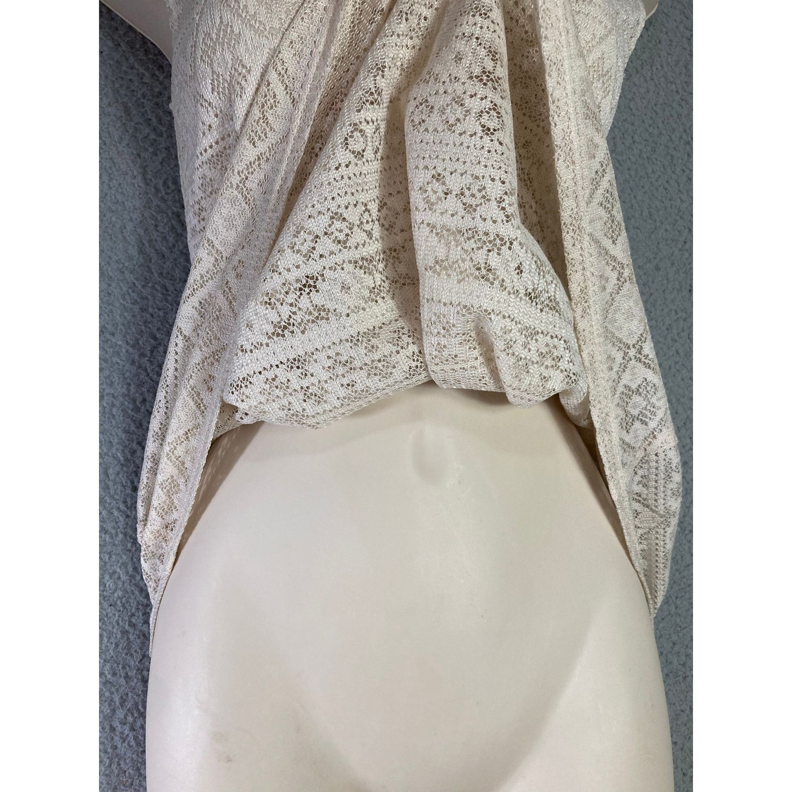 Kirra Kirra Women's XS White Crochet Sleeveless Short Summer Dress Size XS / US 0-2 / IT 36-38 - 9 Thumbnail