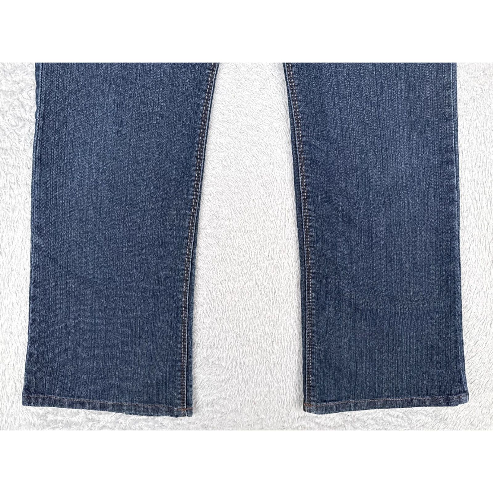 Basic Editions Basic Editions Jeans Women 10 Short Blue Bootcut High Stretch Denim Casual Bootscut? Size 32" / US 10 / IT 46 - 2 Thumbnail