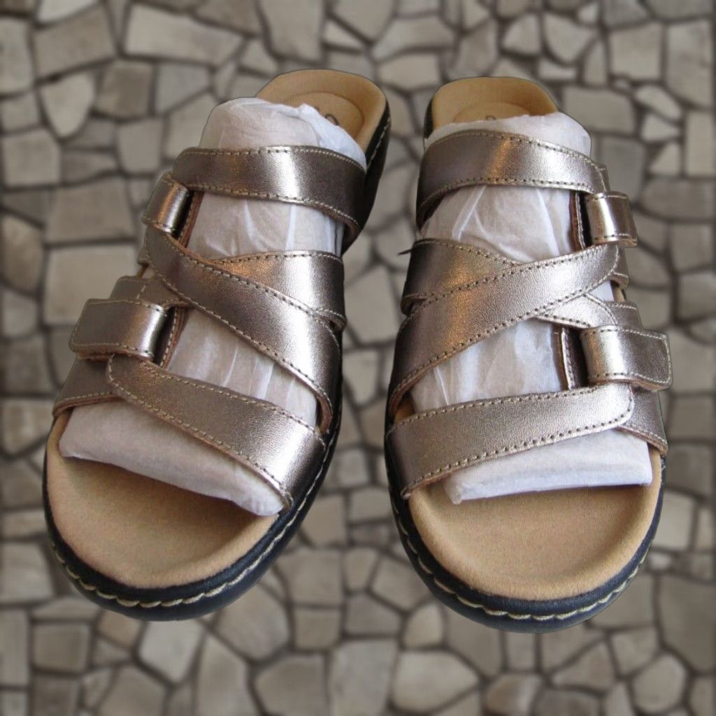 Clarks Merliah Karli Metallic Leather Wedge Sandals Women 7 Eu 37.5 Uk 4.5 Mid Heel Shoes Comfort Straps