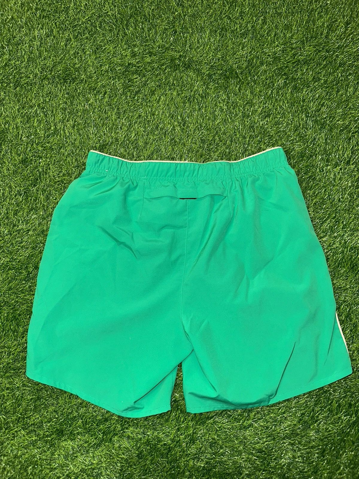 Nike Nike Shorts Size Medium Size US 32 / EU 48 - 2 Thumbnail
