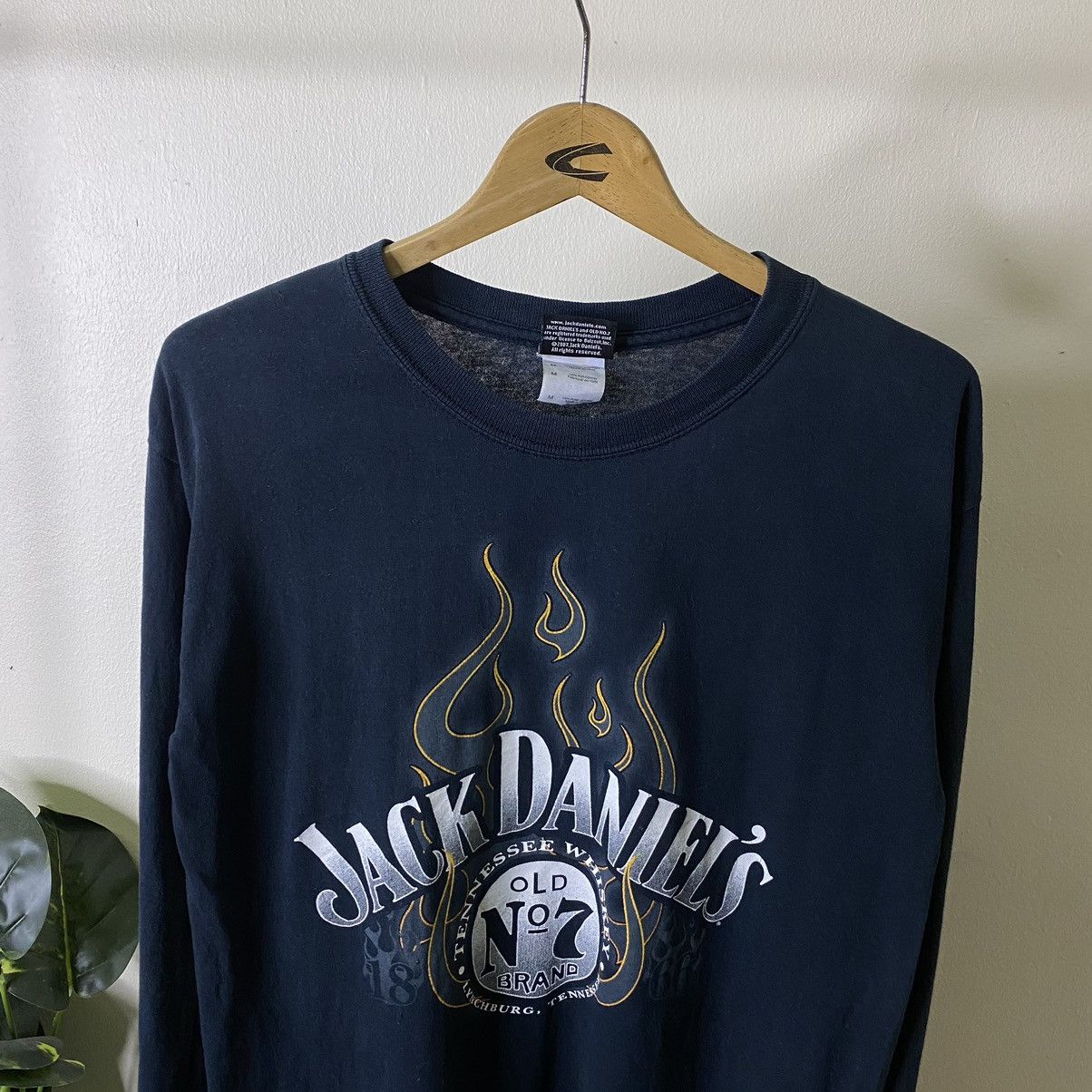 Vintage Vintage 2007 Jack Daniels Flaming Sleeves LS Tee Size US M / EU 48-50 / 2 - 2 Thumbnail