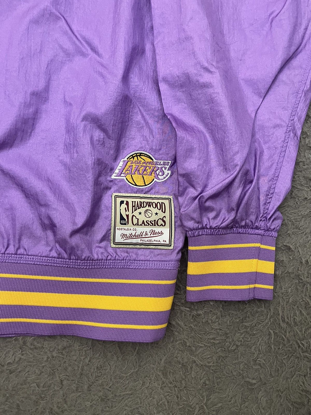 NBA × Vintage Jersey Lakers NBA Basketball 🏀 Vintage 90s athlete gym USA🇺🇸 Size L / US 10 / IT 46 - 2 Thumbnail