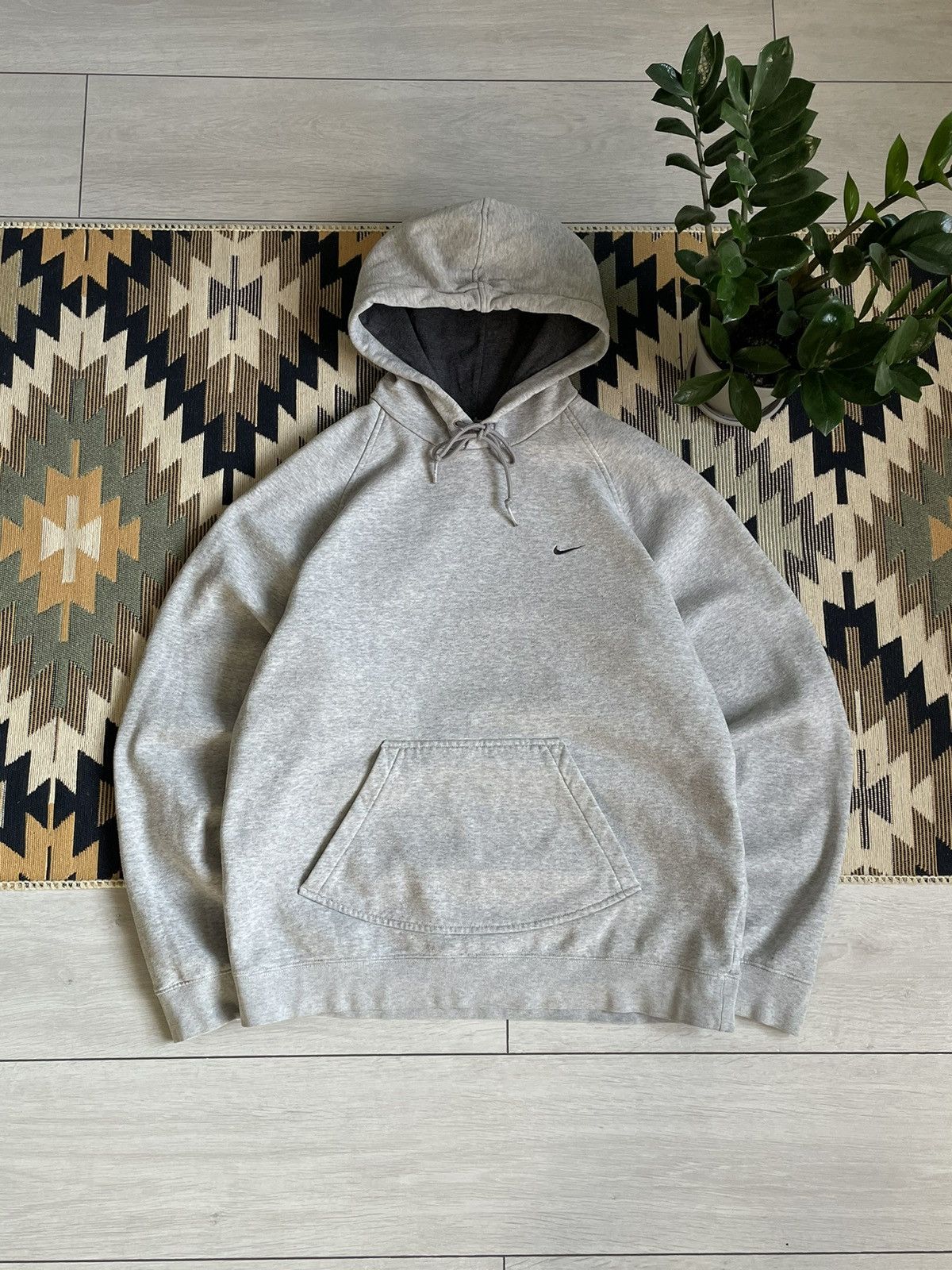 Vintage Vintage 90’s Nike Swoosh Oversized Hoodie Size US L / EU 52-54 / 3 - 1 Thumbnail