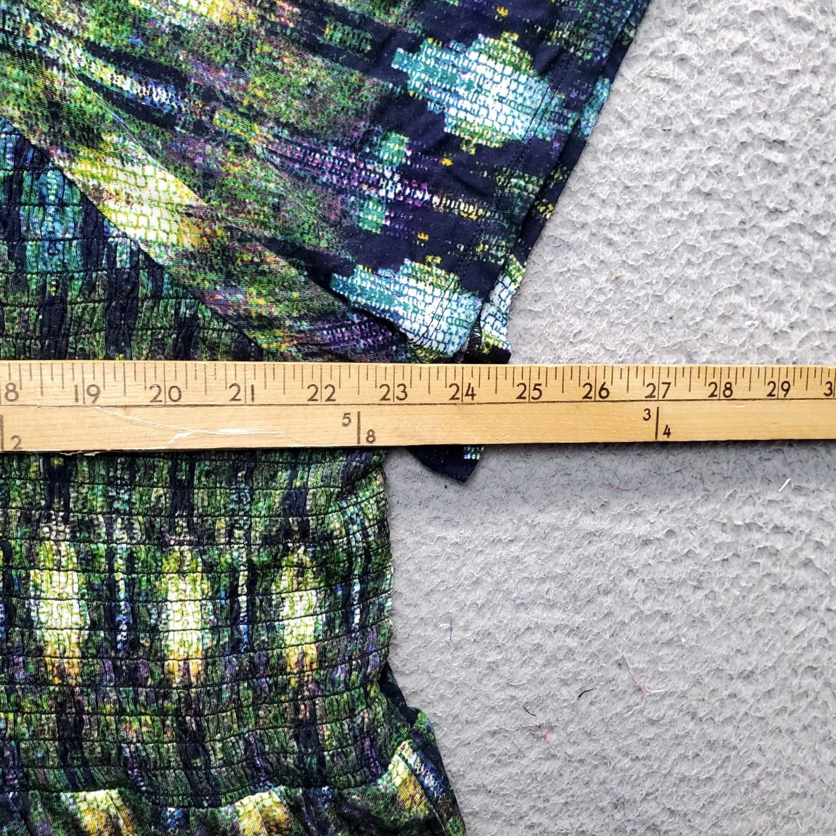 Avenue Avenue Blouse Top Womens Size 26/28 Multi Geo Print Viscose Short Sleeve Smocked Dressy Shirt Size 4XL / US 24-26 - 8 Thumbnail