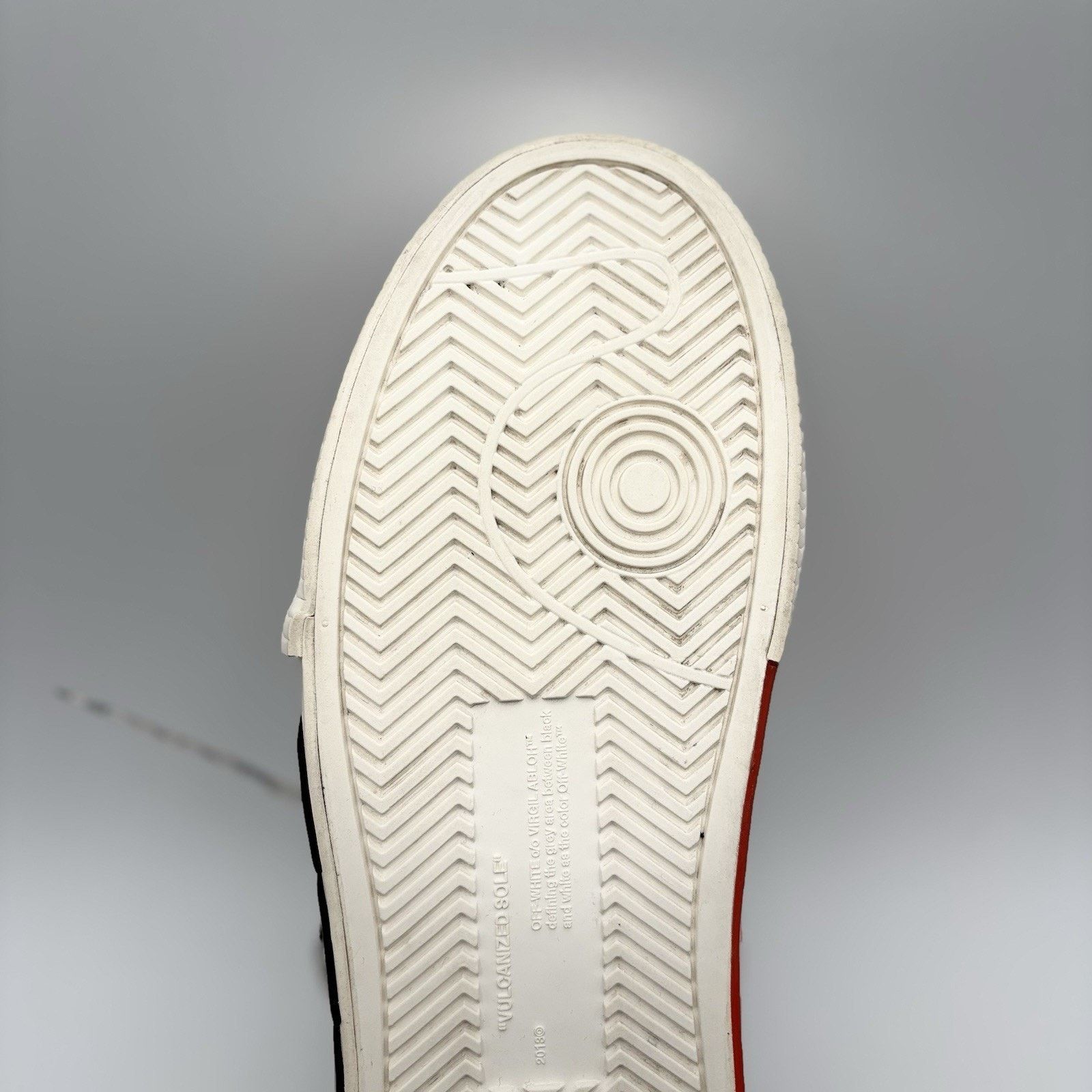 Off-White Off-White Vulc Sneaker ' White ' | GOOD CONDITION! Size US 7 / EU 40 - 11 Thumbnail