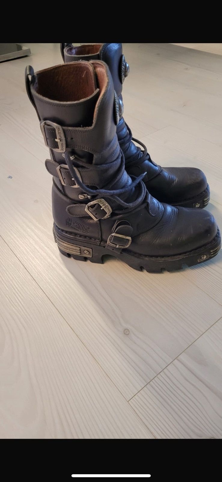 image of New Rocks Shoes in Black, Men's (Size 7)