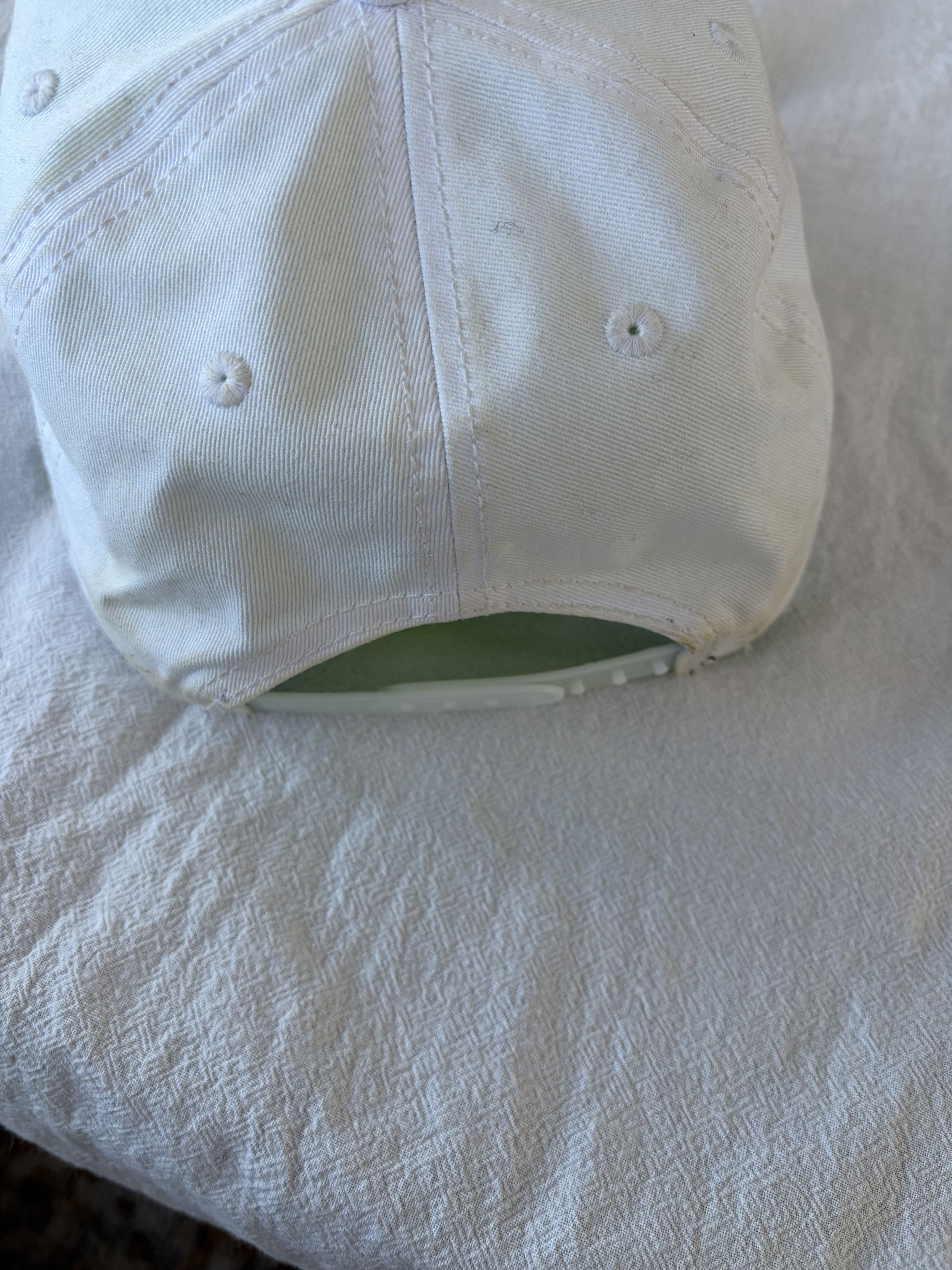 Other Happy Gilmore White Snapback Hat (Used) Size ONE SIZE - 2 Thumbnail